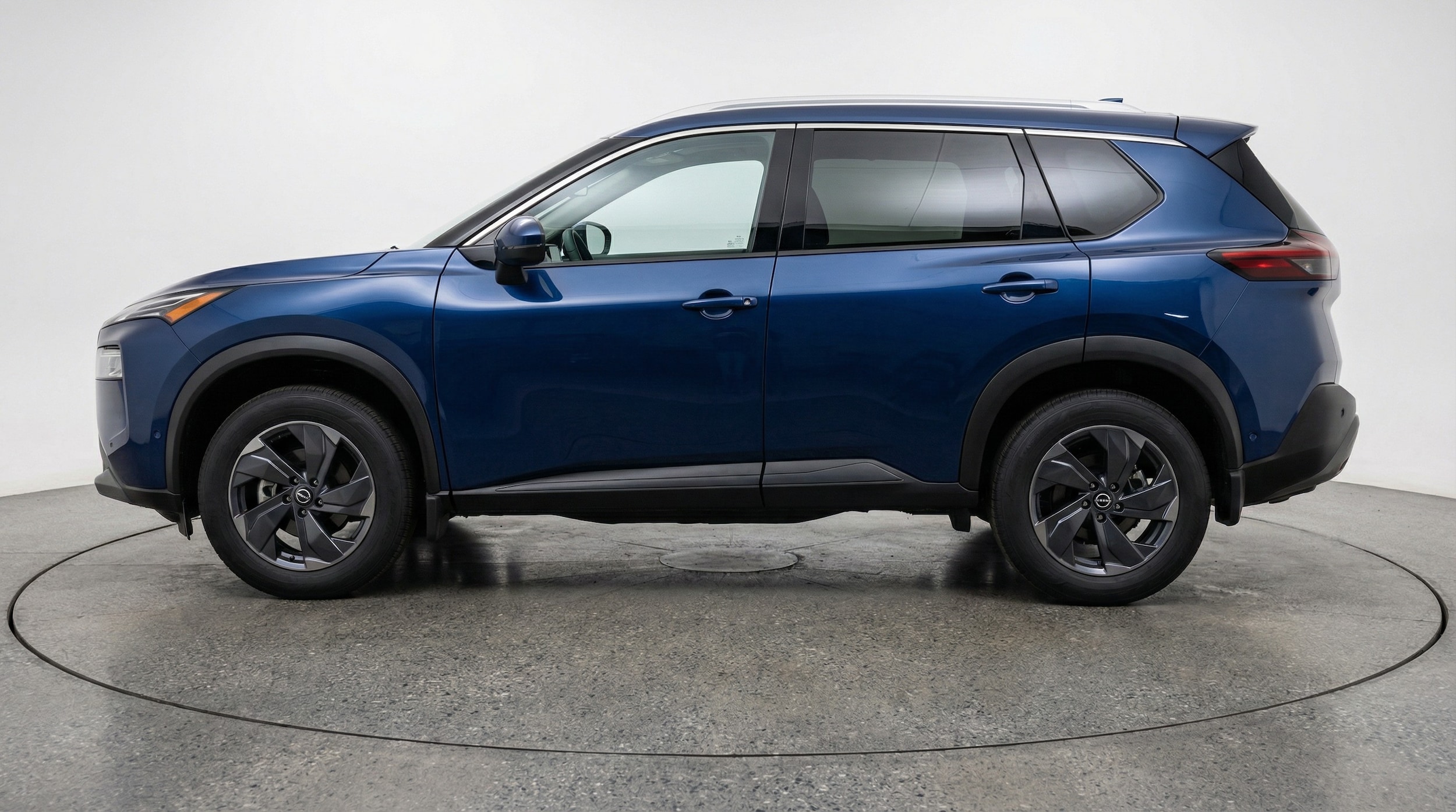 Thumbnail: 2025 Nissan Rogue - 4