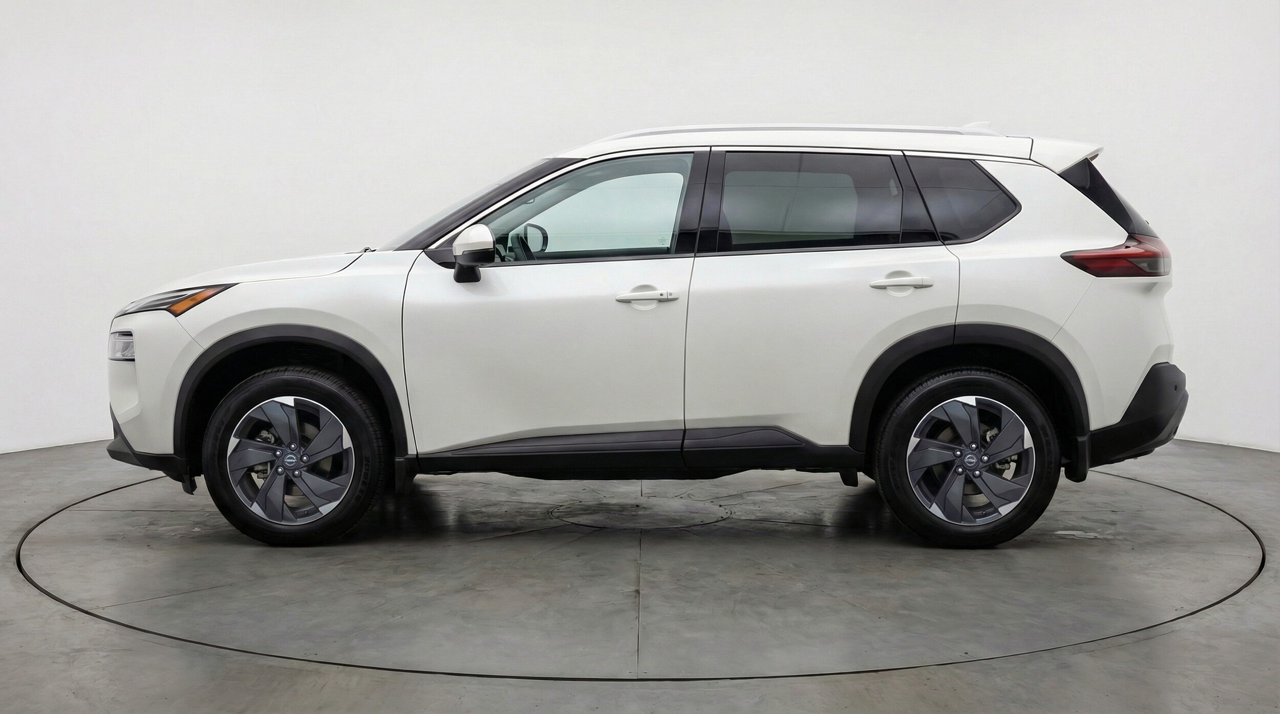 Thumbnail: 2025 Nissan Rogue - 4