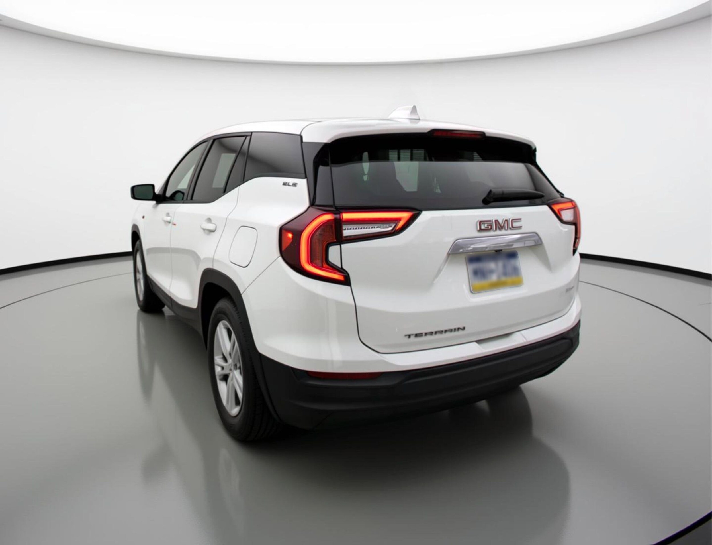 Thumbnail: 2024 GMC Terrain - 6