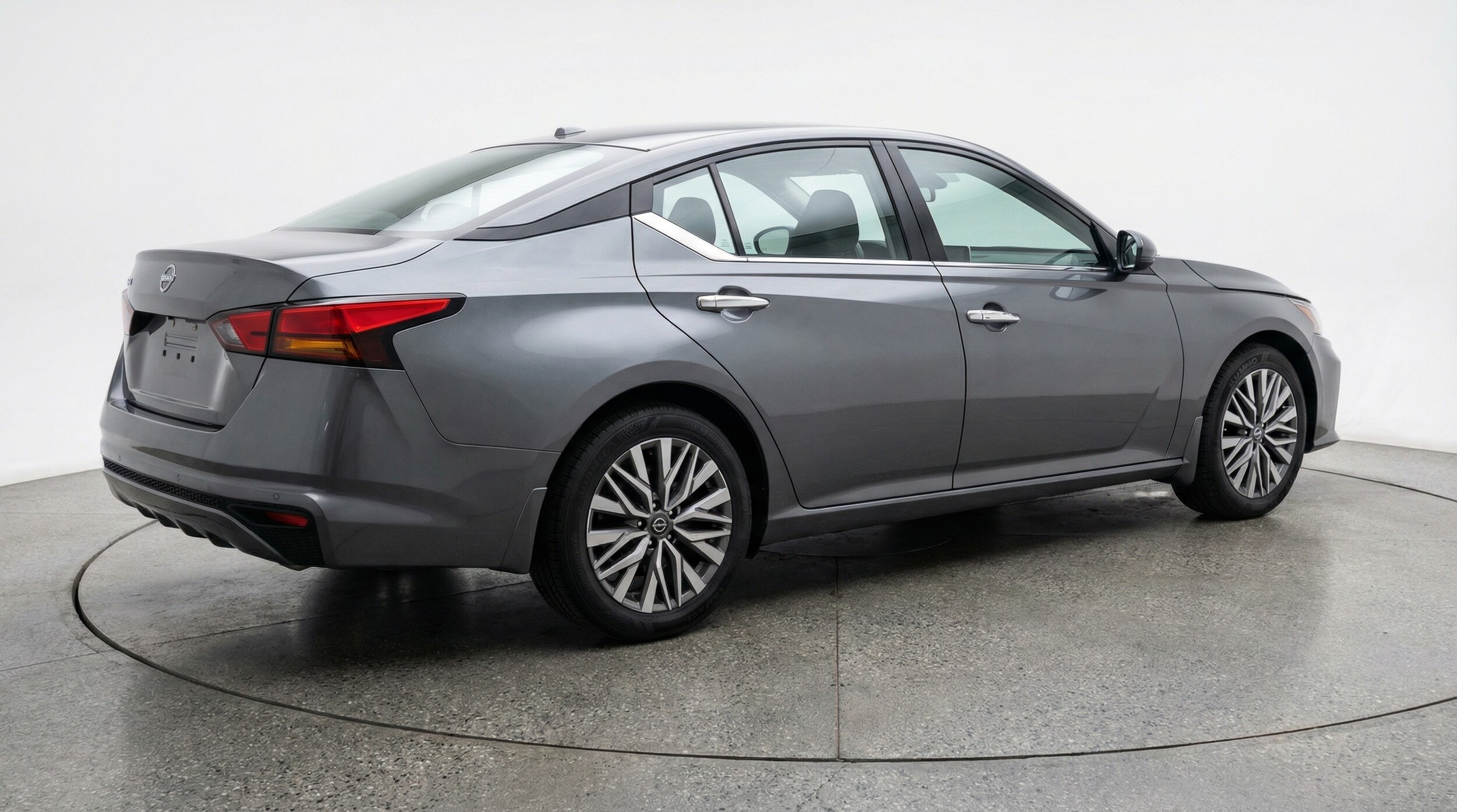 Thumbnail: 2025 Nissan Altima - 7