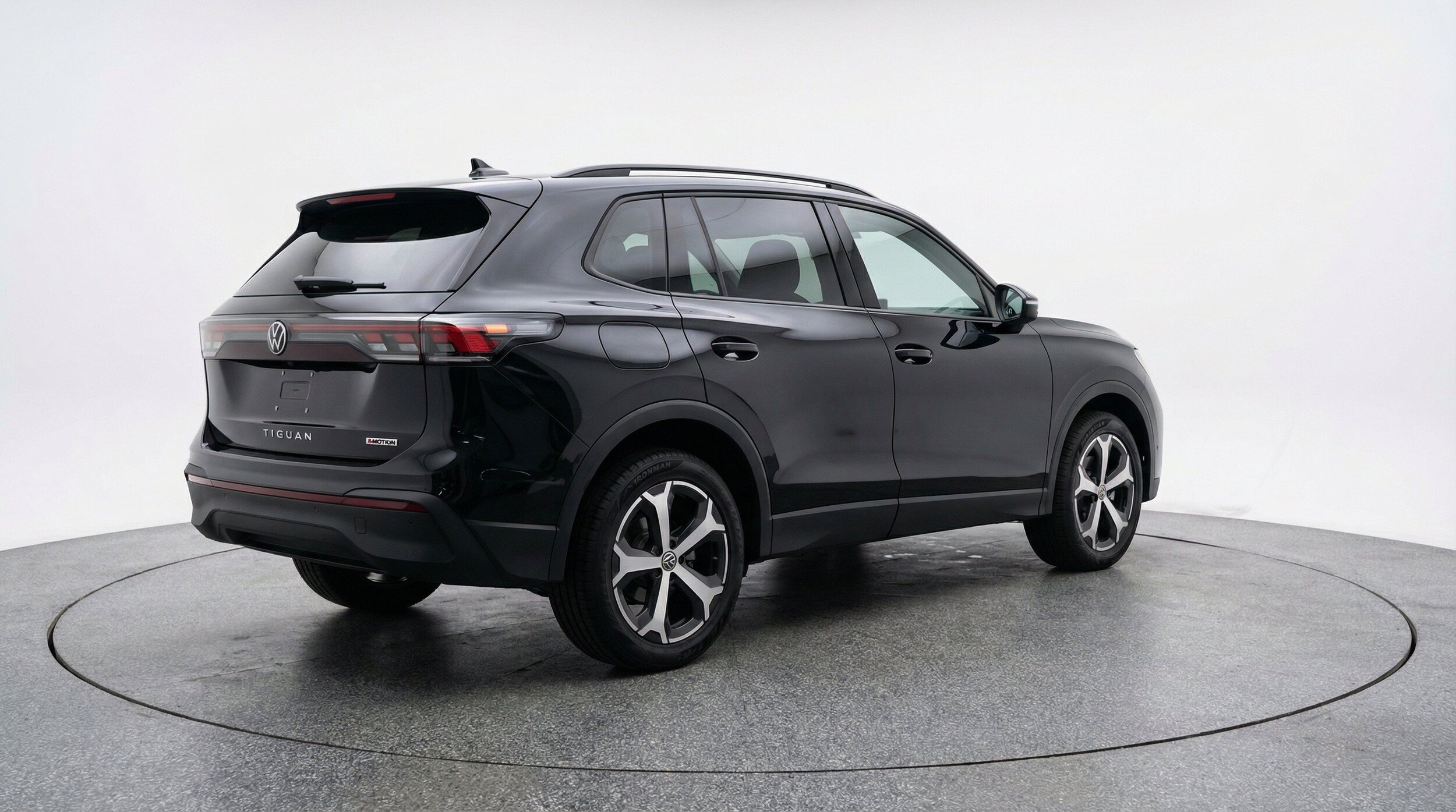 Thumbnail: 2026 Volkswagen Tiguan - 9