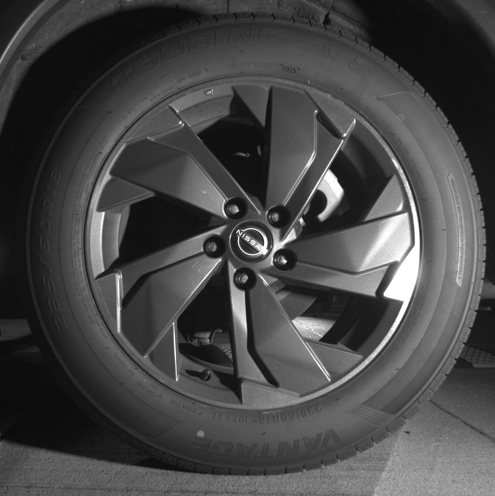 Thumbnail: 2025 Nissan Rogue - 14