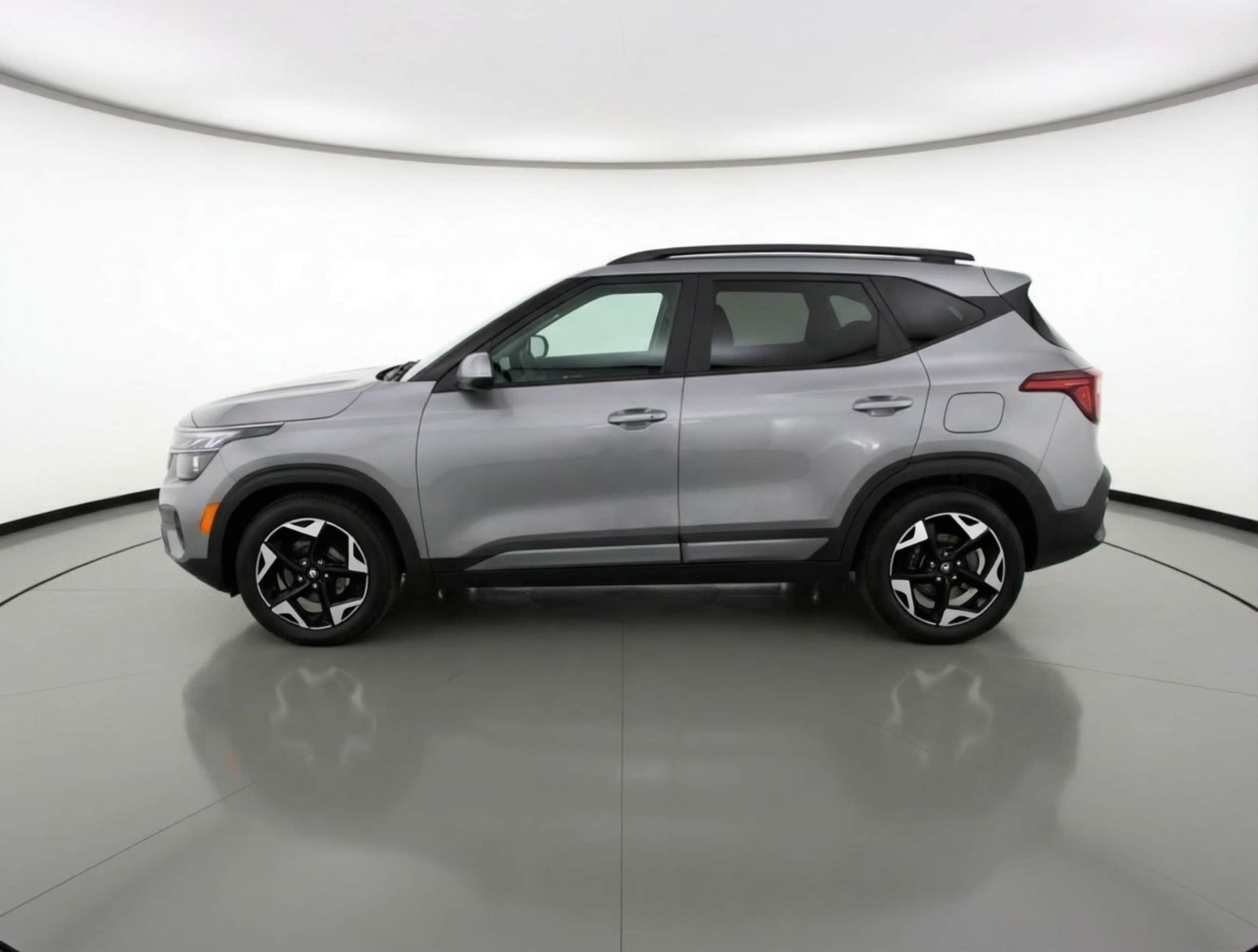 Thumbnail: 2025 Kia Seltos - 4