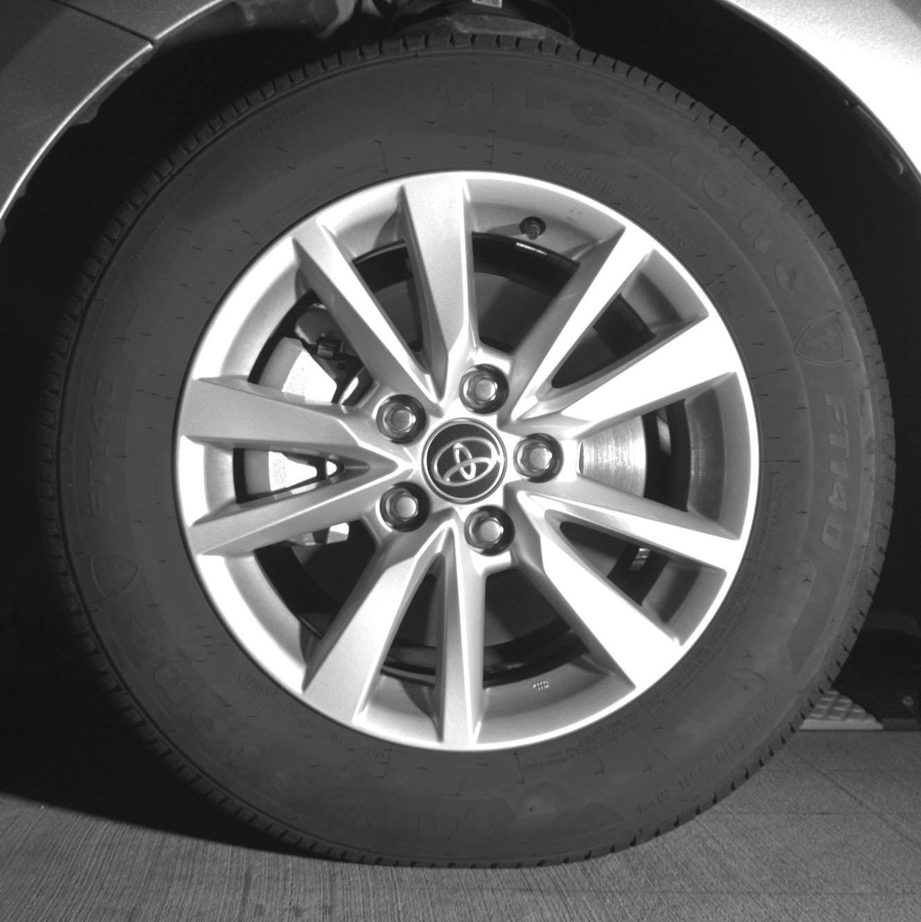 Thumbnail: 2025 Toyota Camry - 12