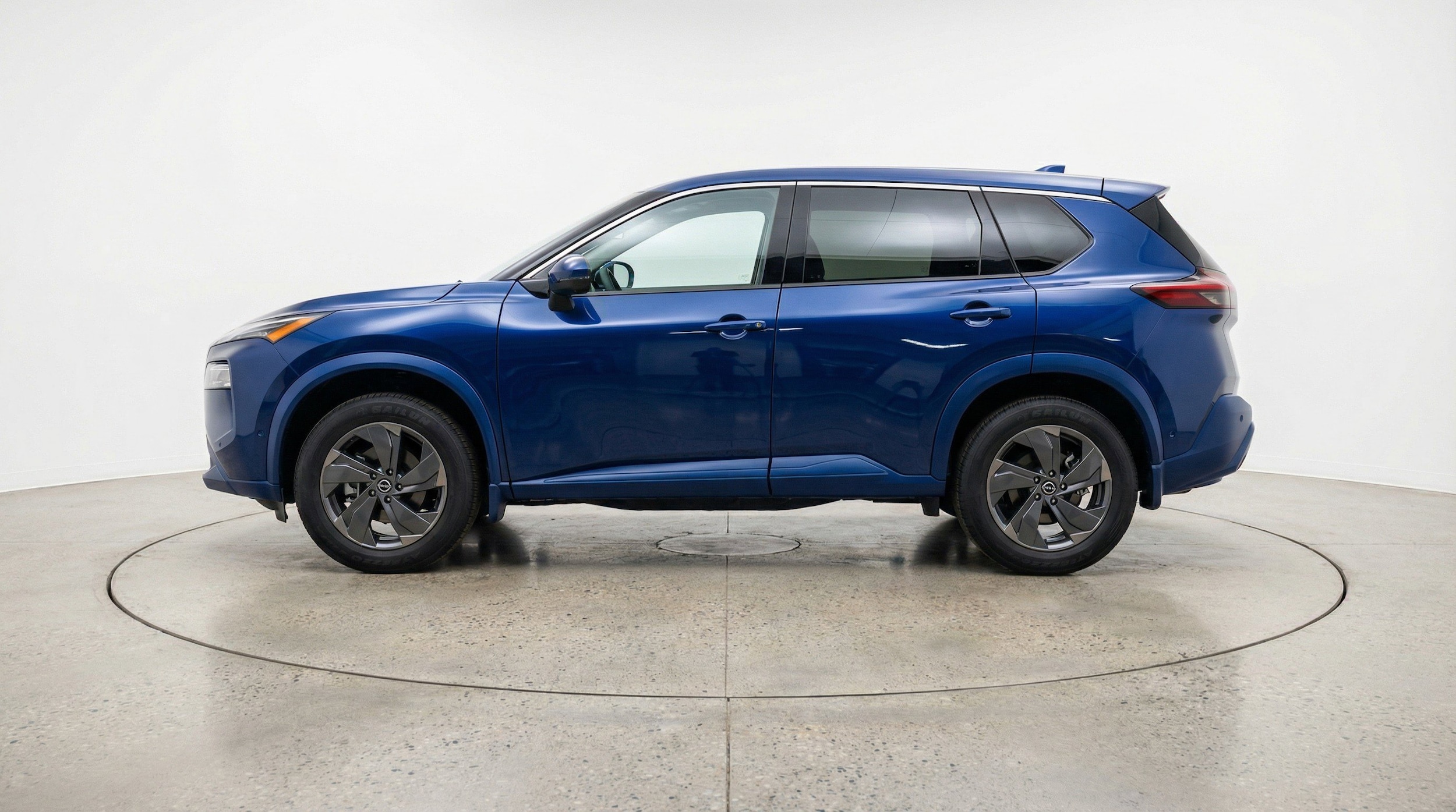Thumbnail: 2025 Nissan Rogue - 5
