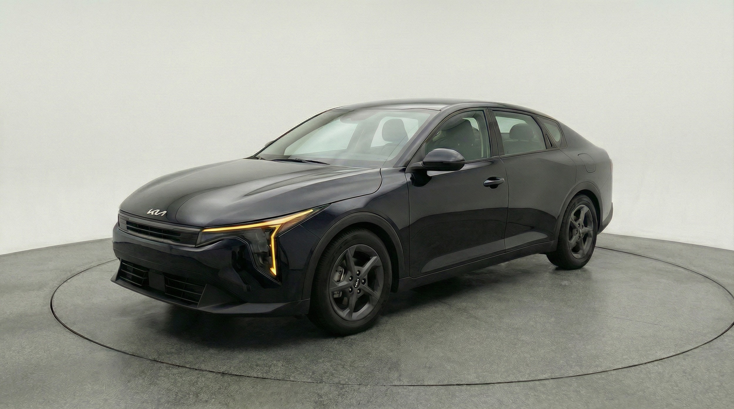 Thumbnail: 2025 Kia K4 - 3