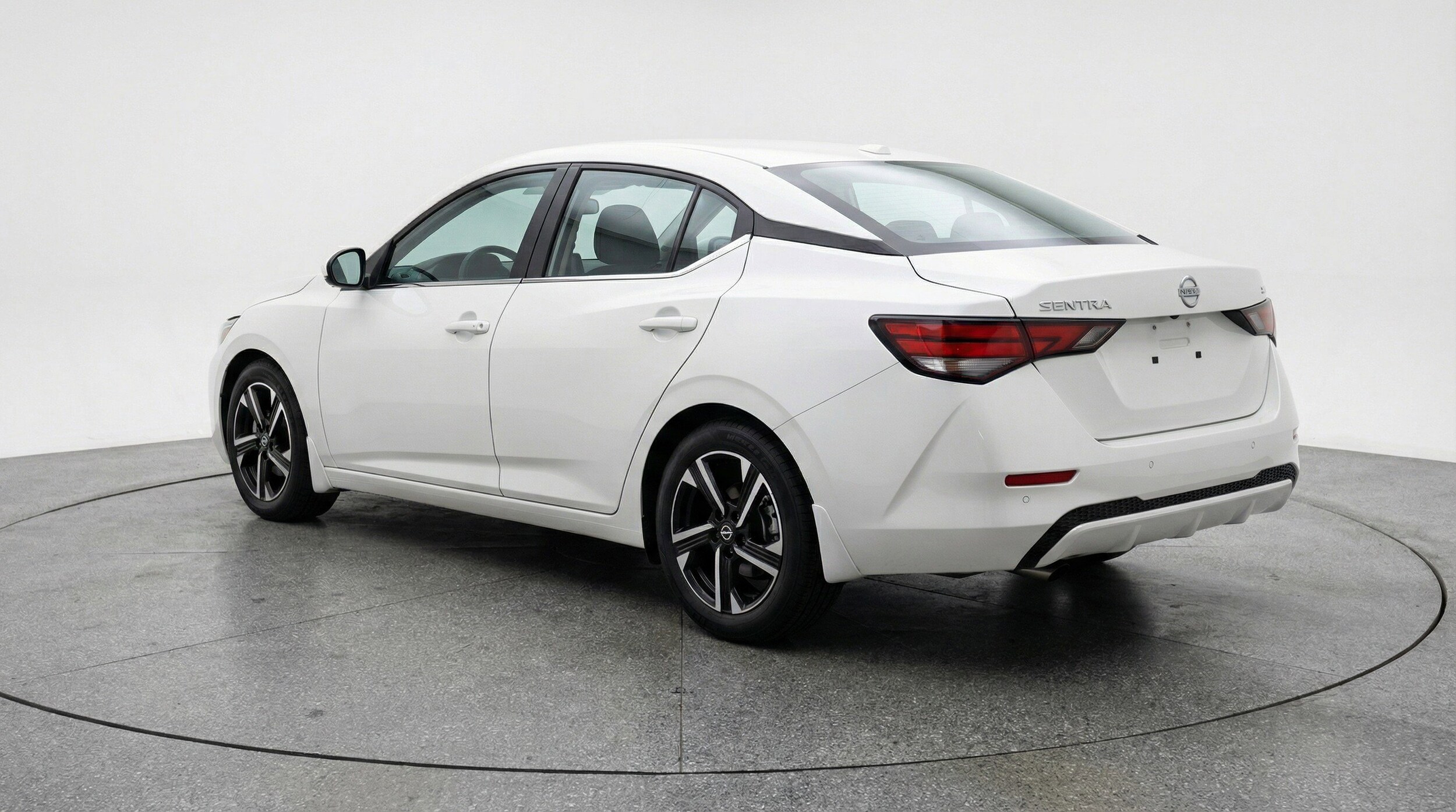 Thumbnail: 2025 Nissan Sentra - 6