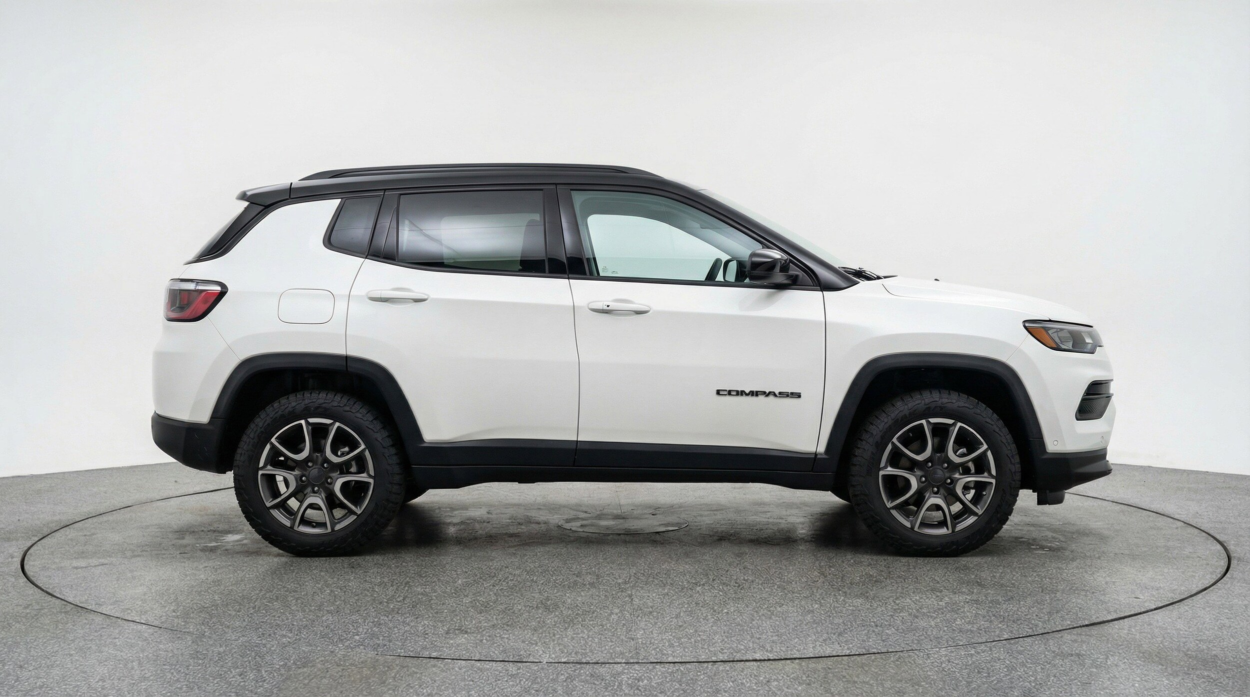 Thumbnail: 2025 Jeep Compass - 11