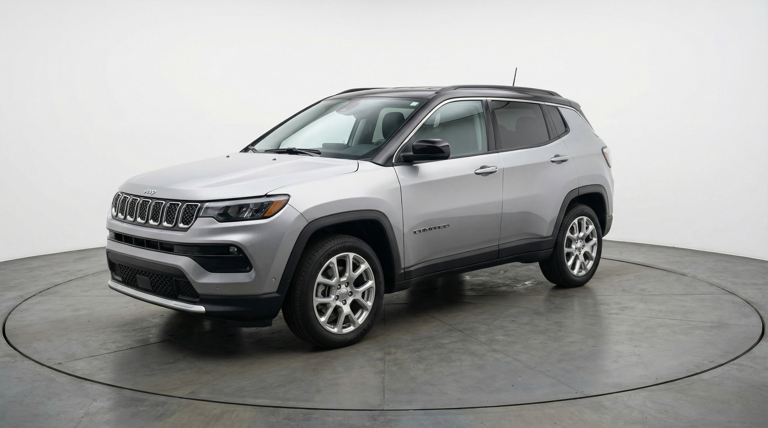 Thumbnail: 2025 Jeep Compass - 3