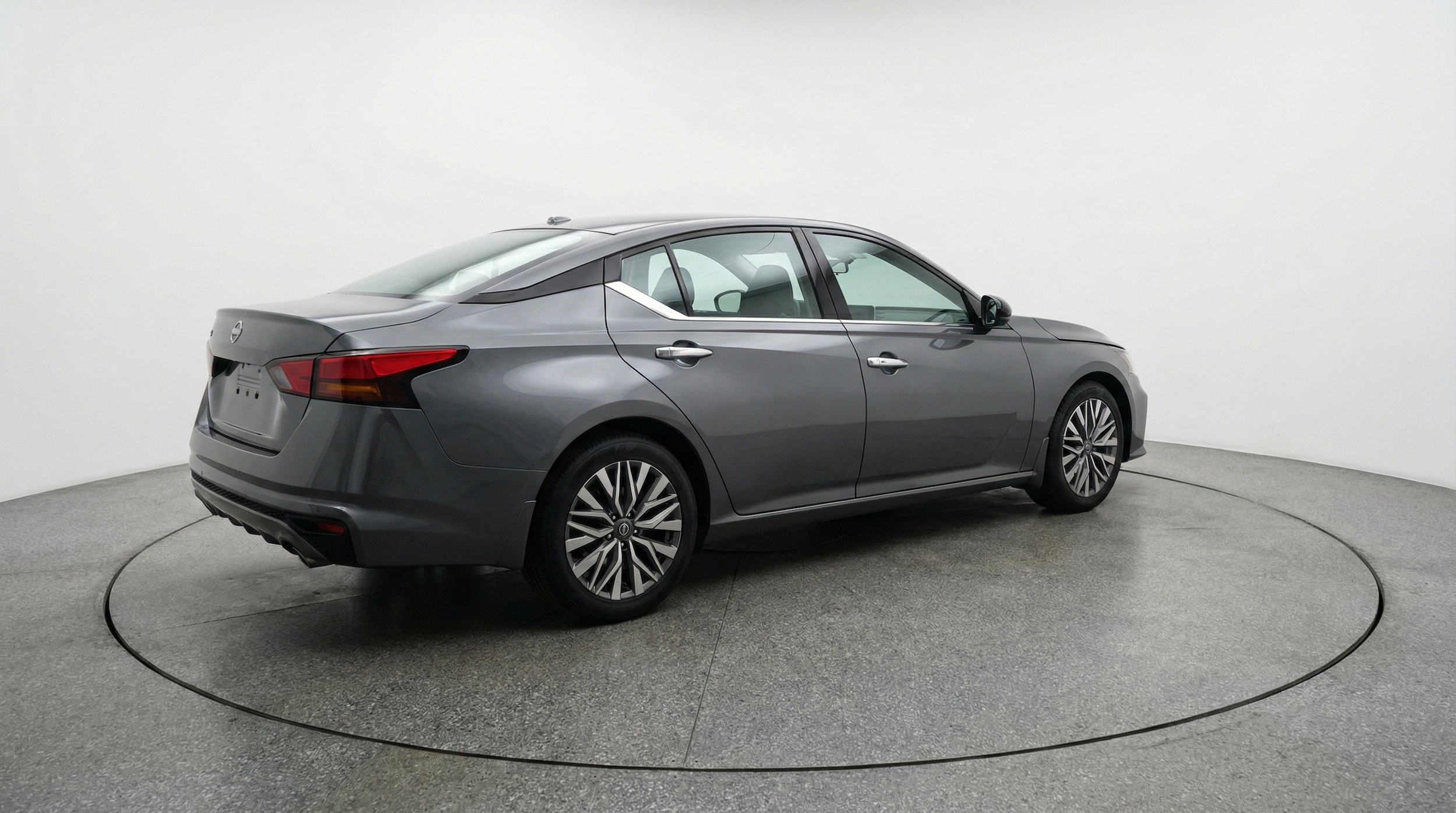 Thumbnail: 2025 Nissan Altima - 9