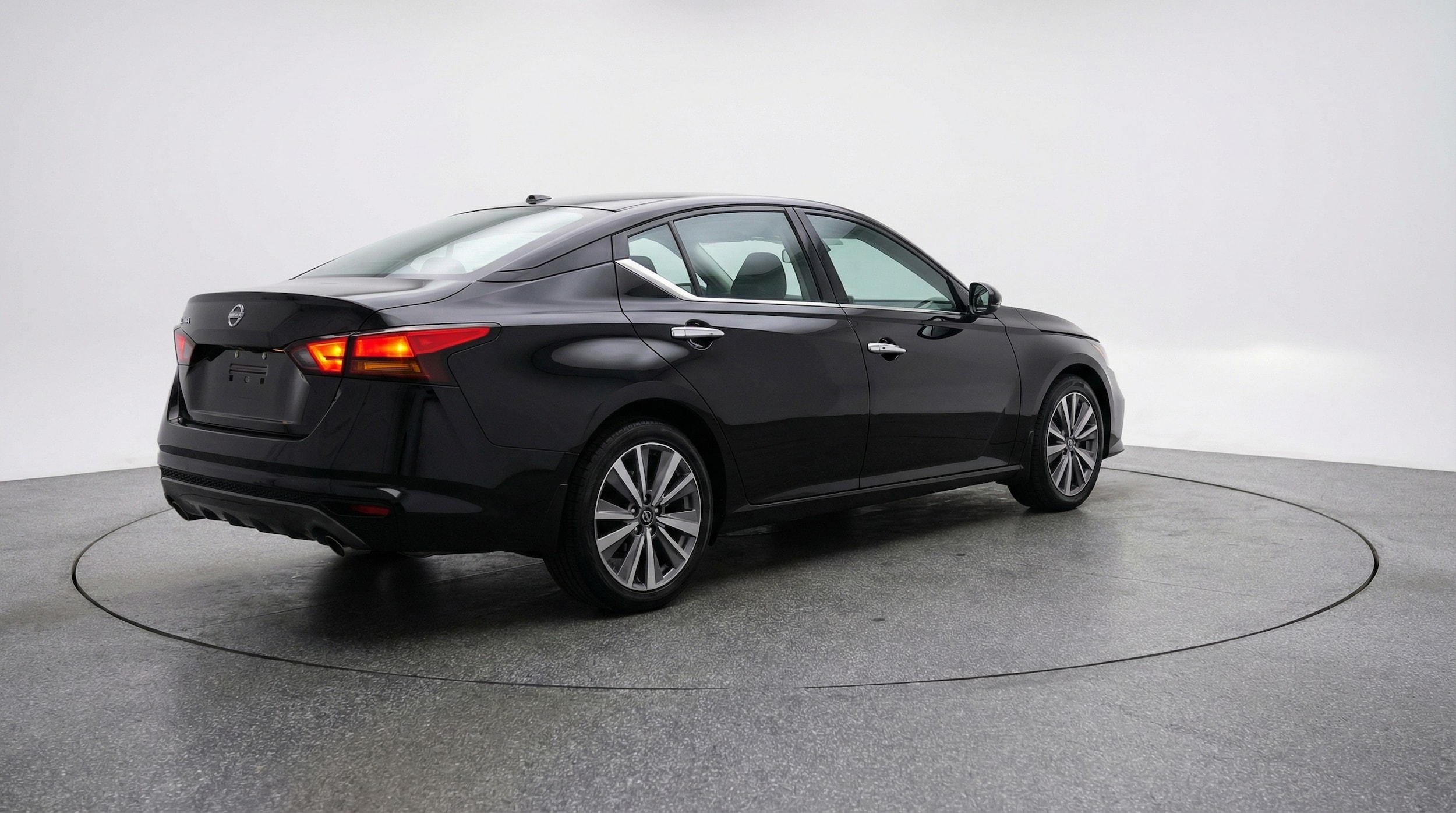 Thumbnail: 2025 Nissan Altima - 7