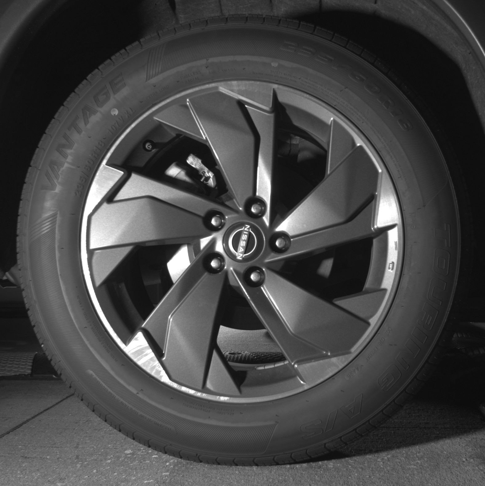 Thumbnail: 2025 Nissan Rogue - 15