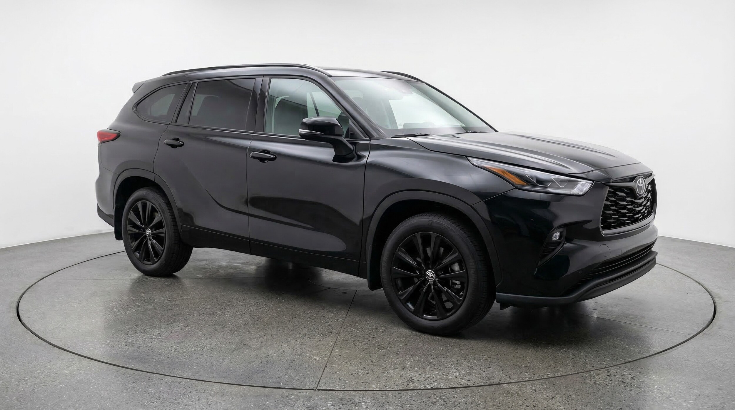 Thumbnail: 2025 Toyota Highlander - 1