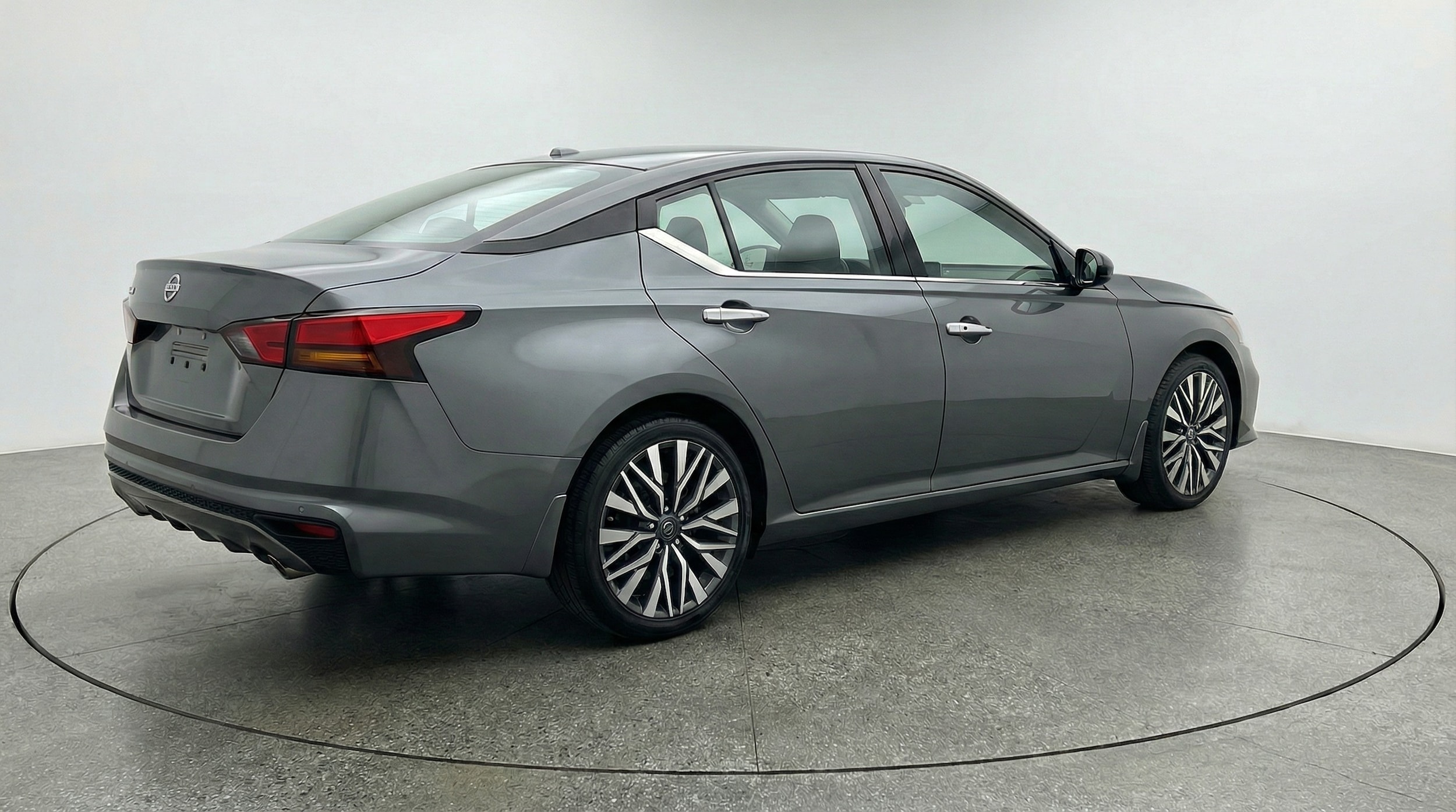 Thumbnail: 2025 Nissan Altima - 7