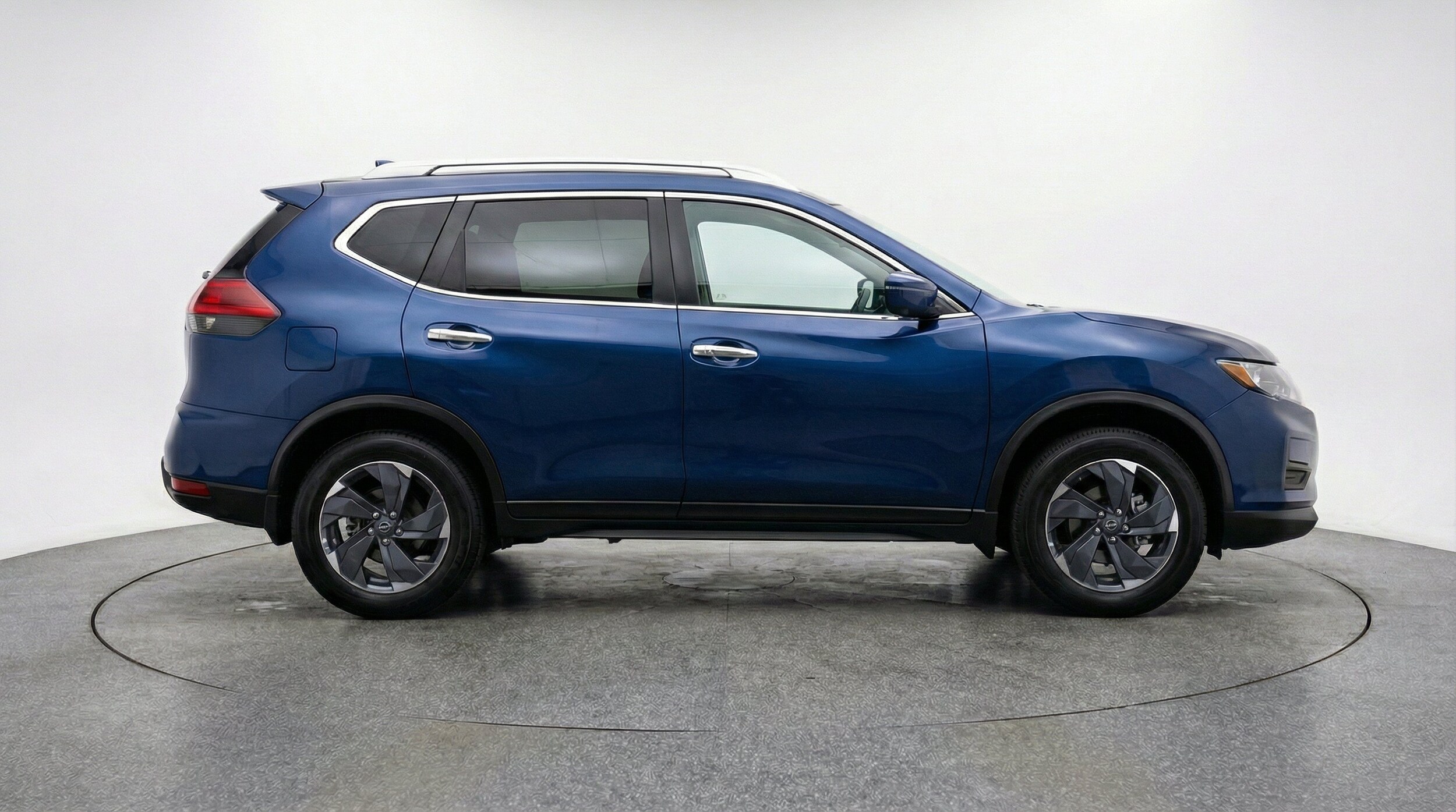 Thumbnail: 2026 Nissan Rogue - 10