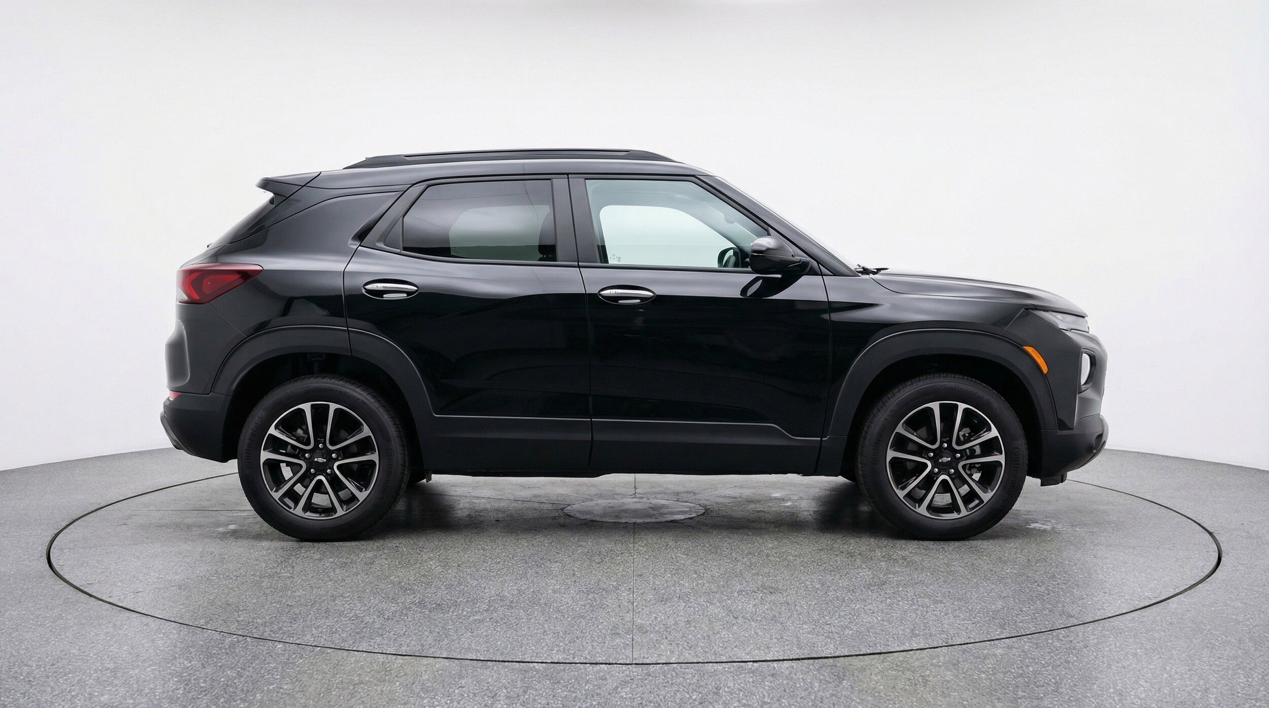 Thumbnail: 2025 Chevrolet TrailBlazer - 11