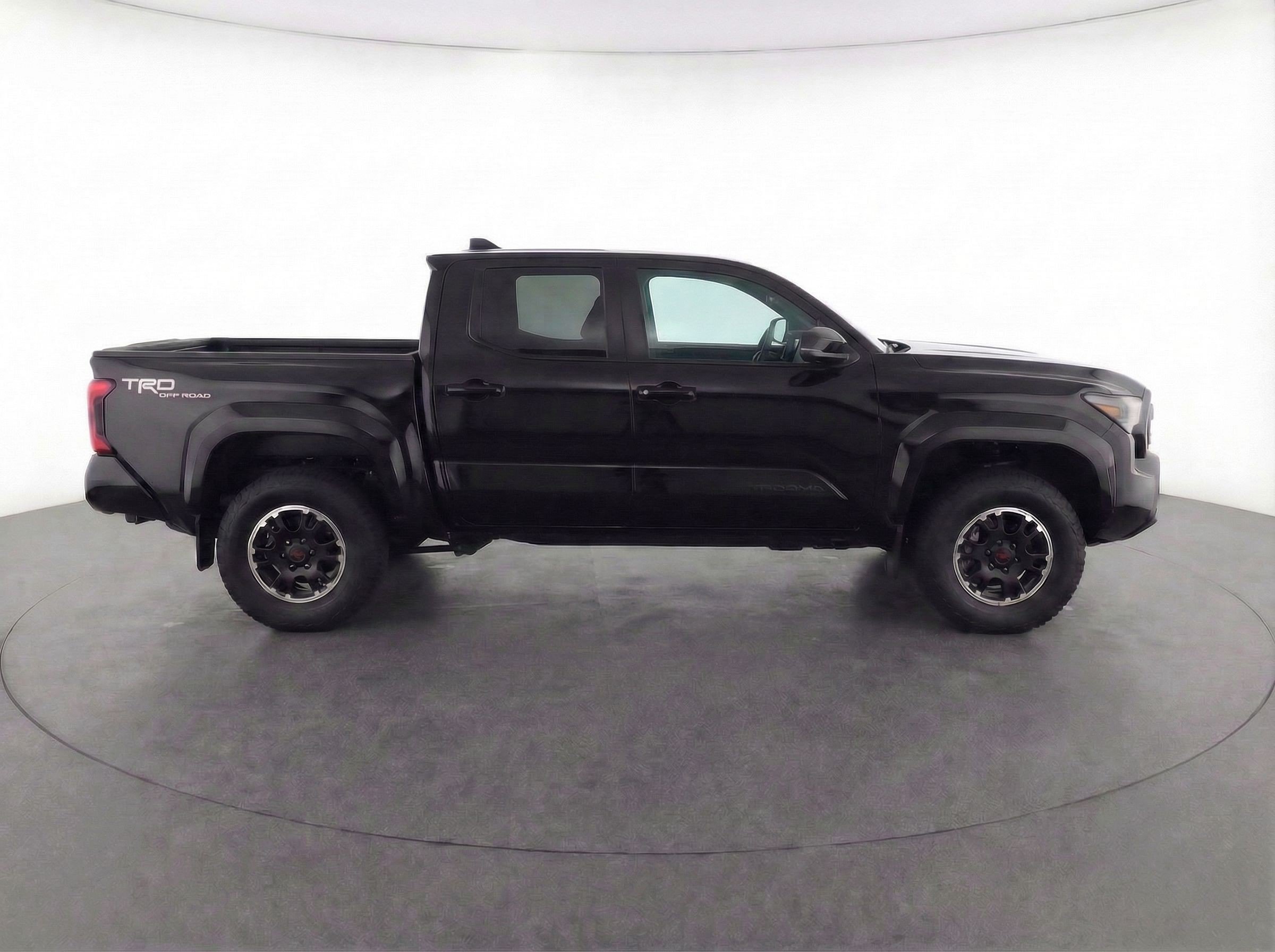 Thumbnail: 2025 Toyota Tacoma - 11