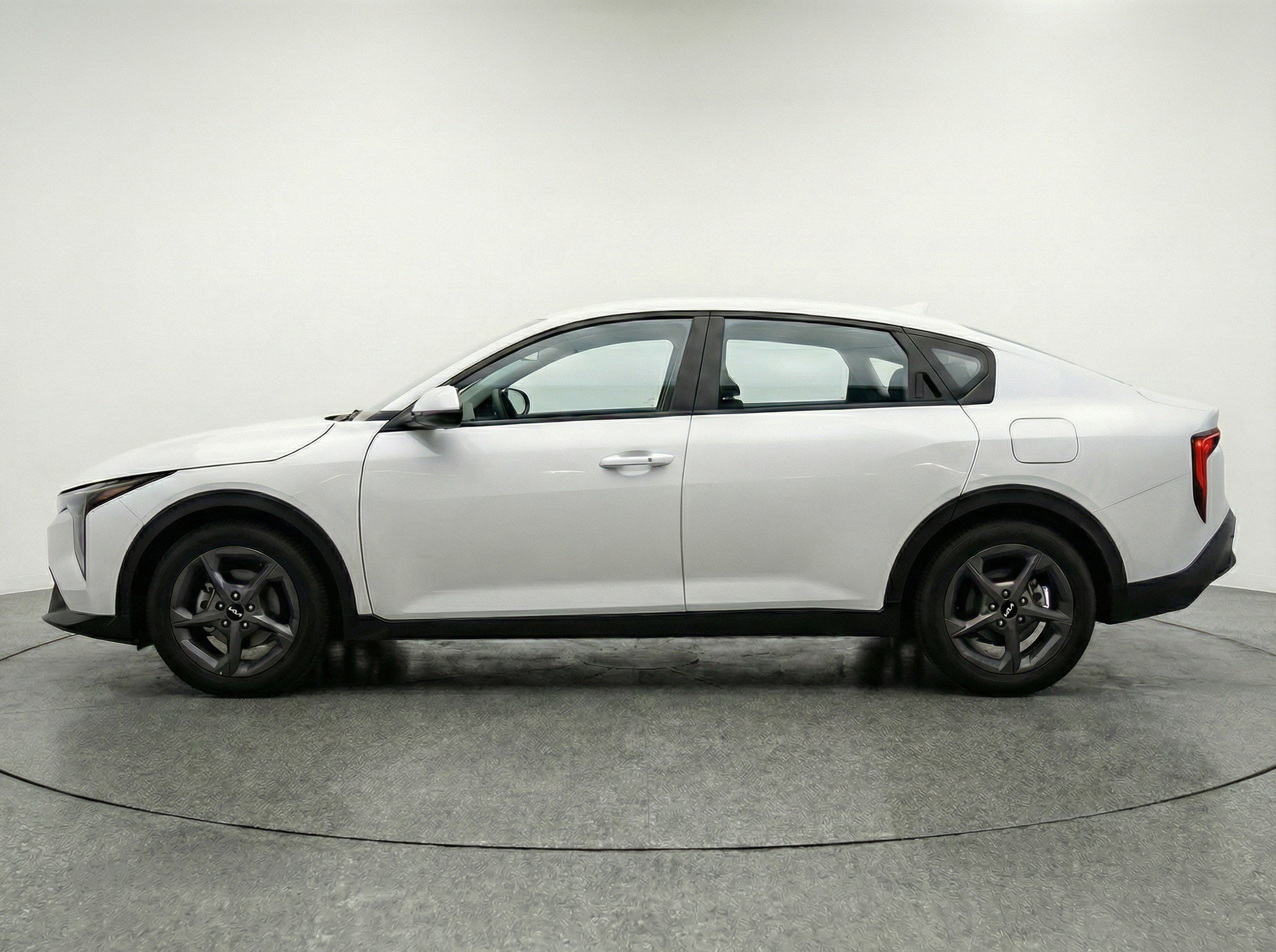 Thumbnail: 2025 Kia K4 - 5