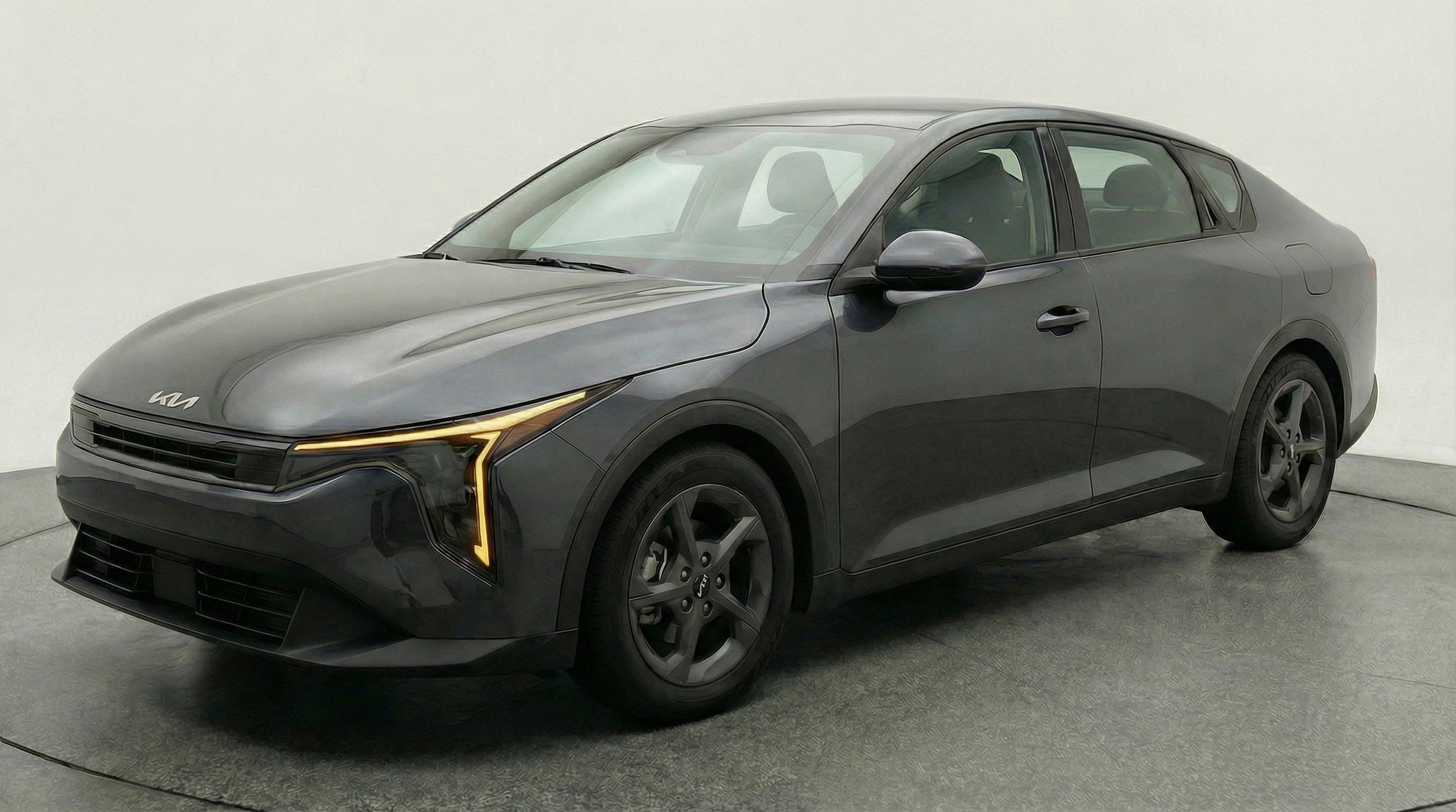 Thumbnail: 2025 Kia K4 - 3