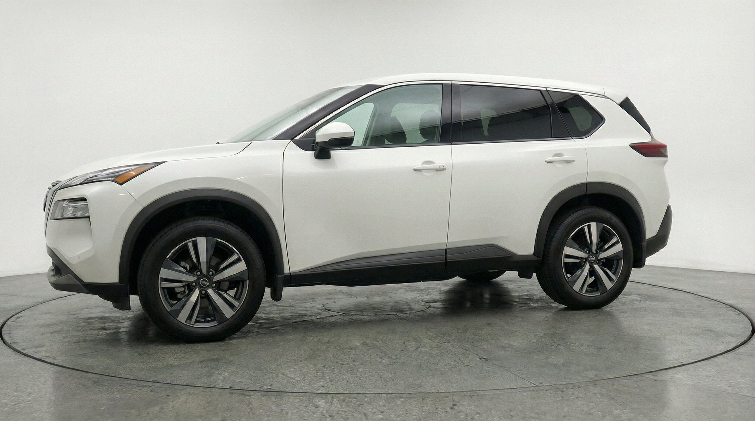 Thumbnail: 2026 Nissan Rogue - 3