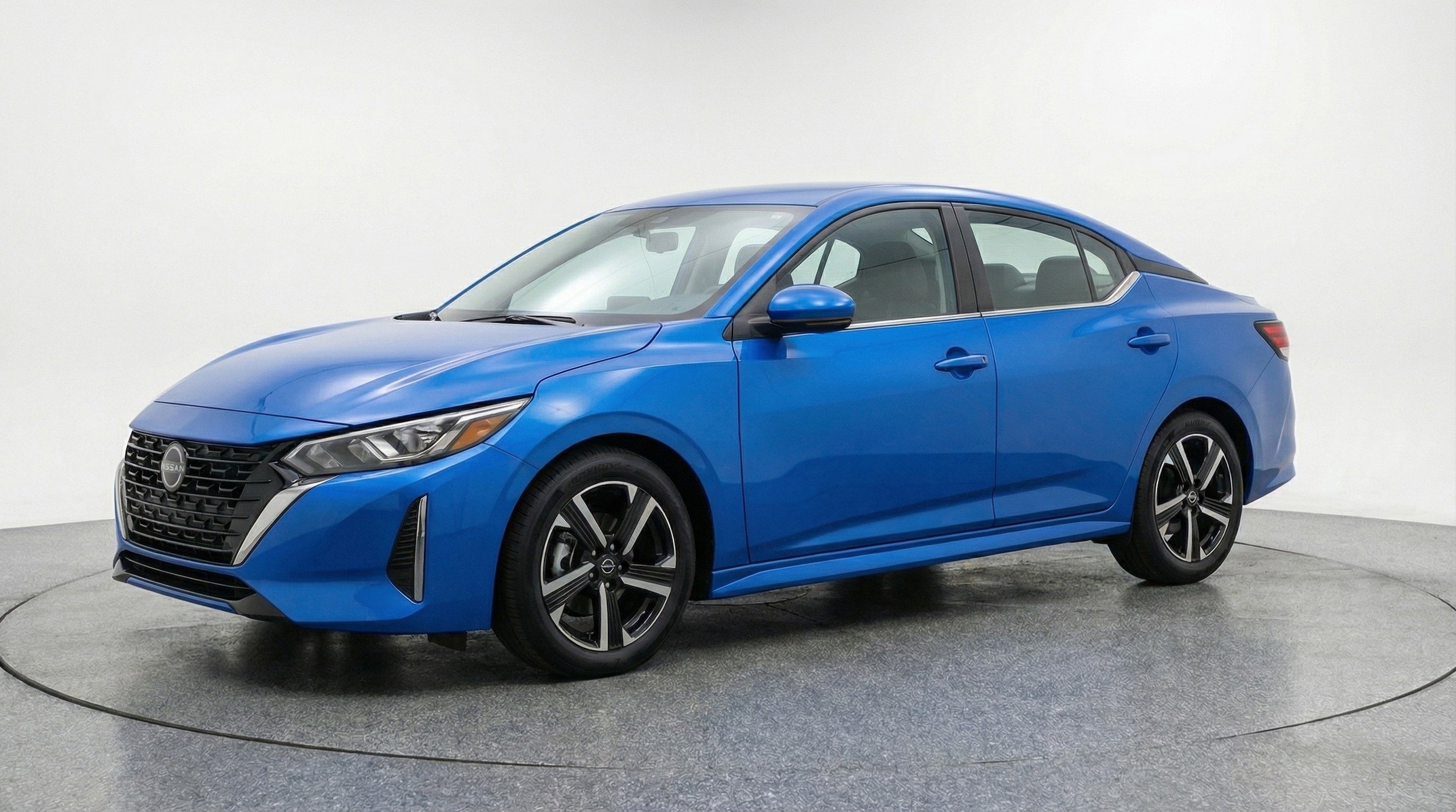 Thumbnail: 2025 Nissan Sentra - 3