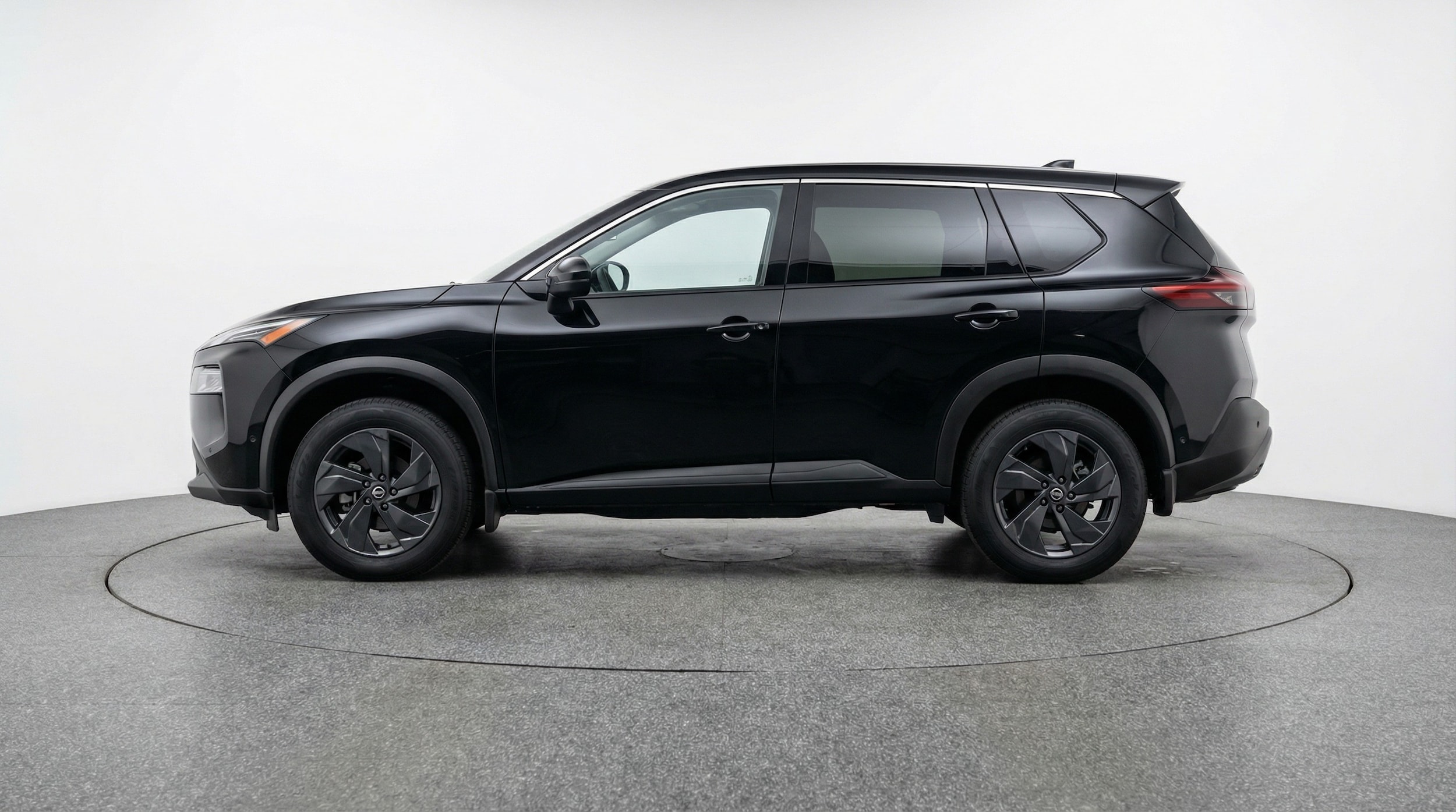 Thumbnail: 2025 Nissan Rogue - 4