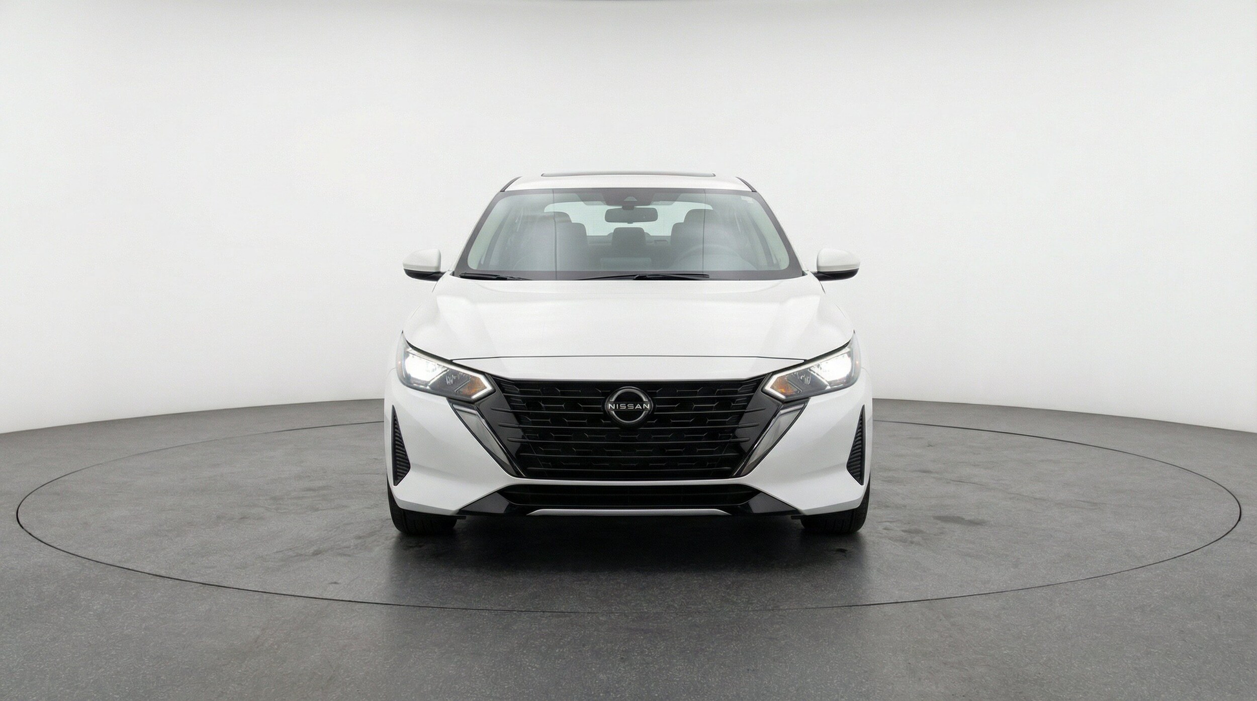 Thumbnail: 2025 Nissan Sentra - 2