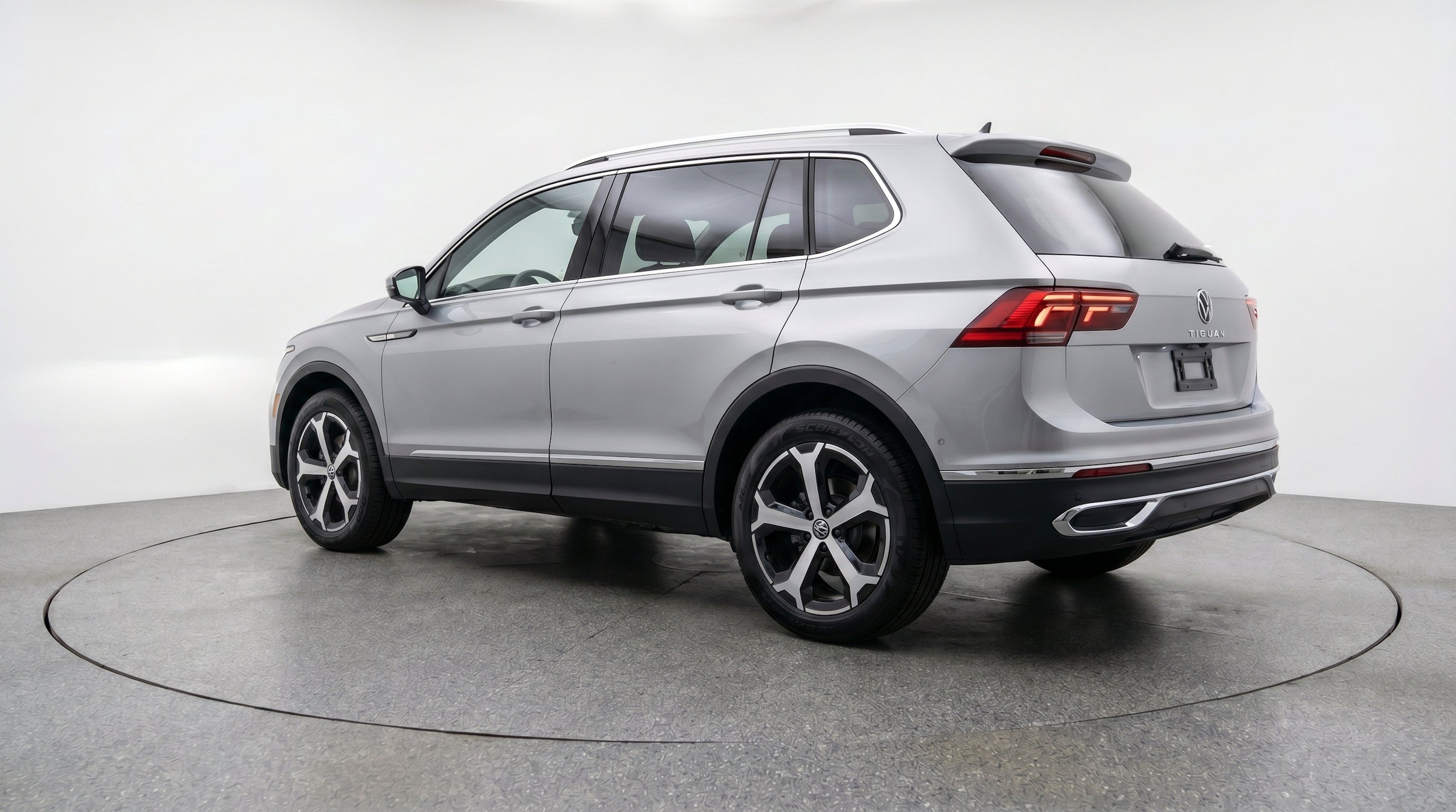 Thumbnail: 2026 Volkswagen Tiguan - 6