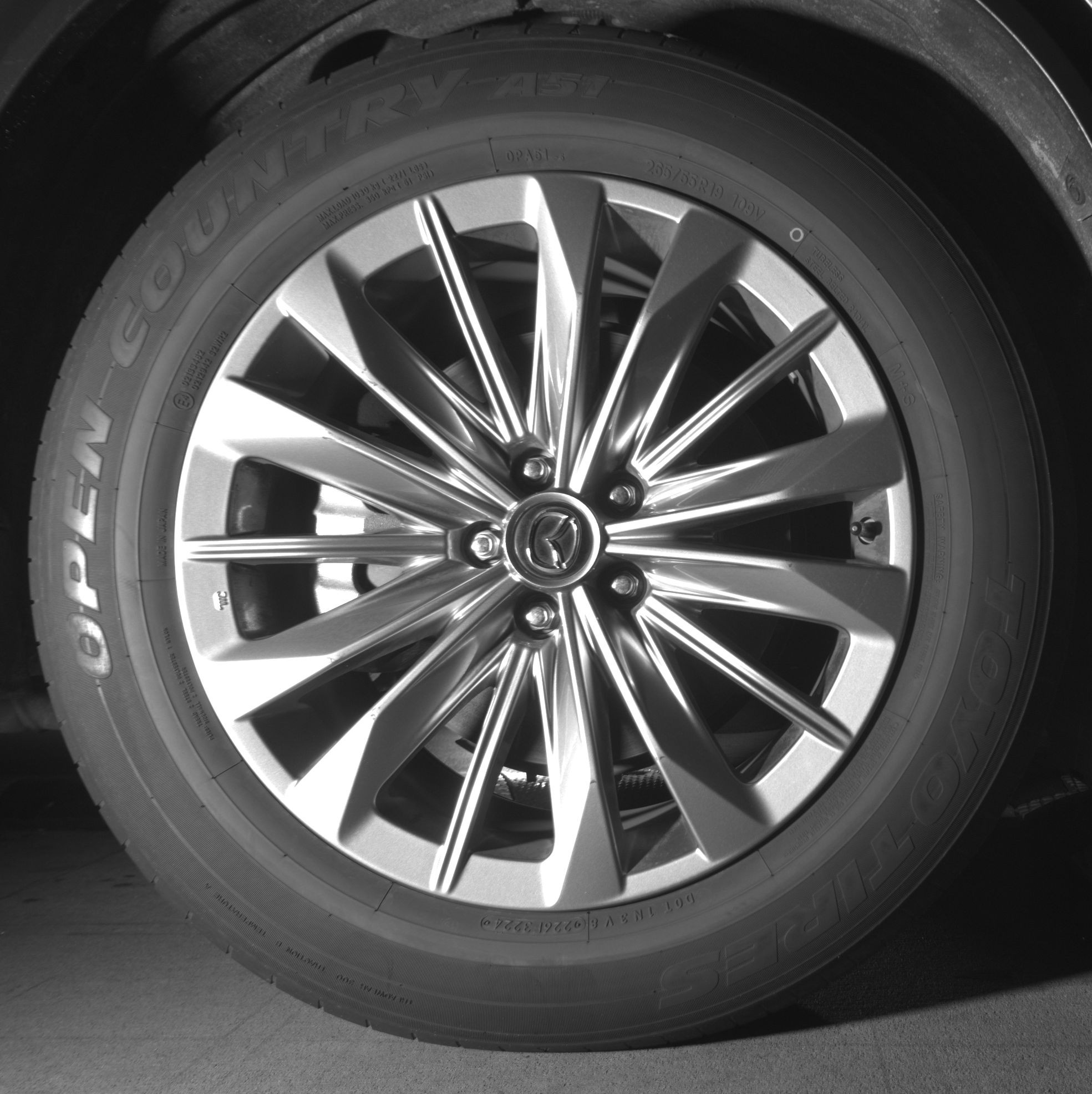 Thumbnail: 2025 Mazda CX-90 - 10