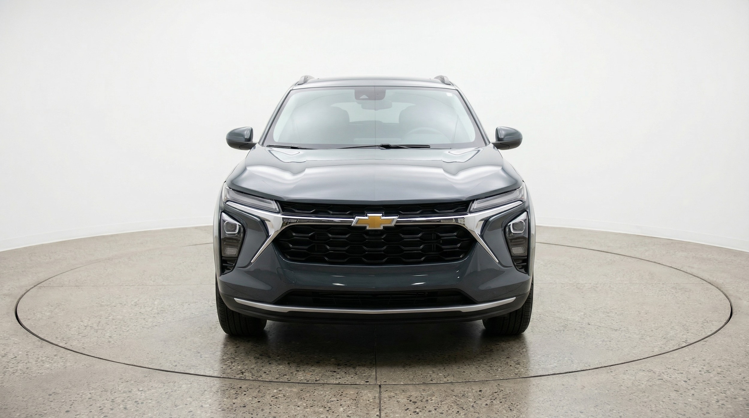 Thumbnail: 2025 Chevrolet Trax - 2