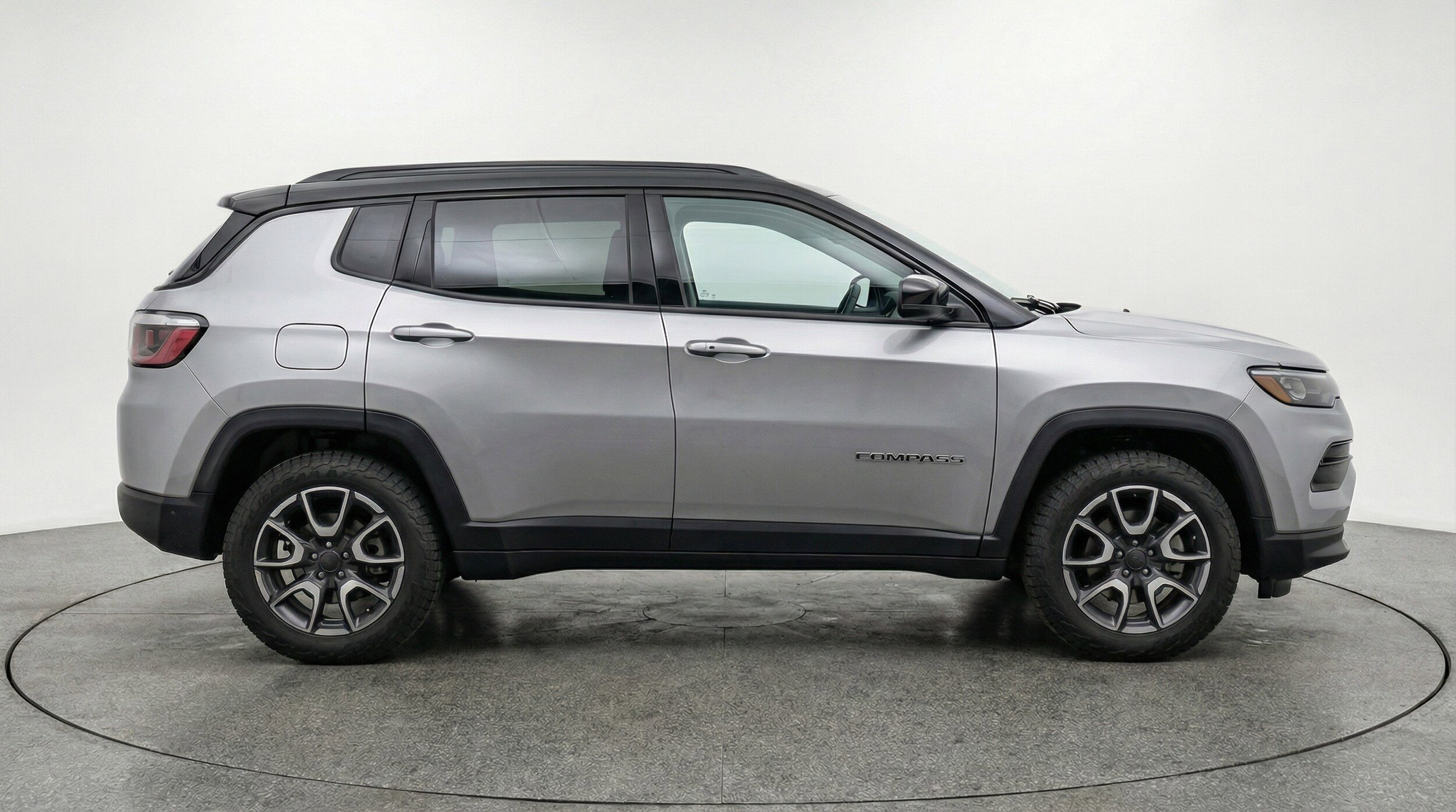 Thumbnail: 2025 Jeep Compass - 11