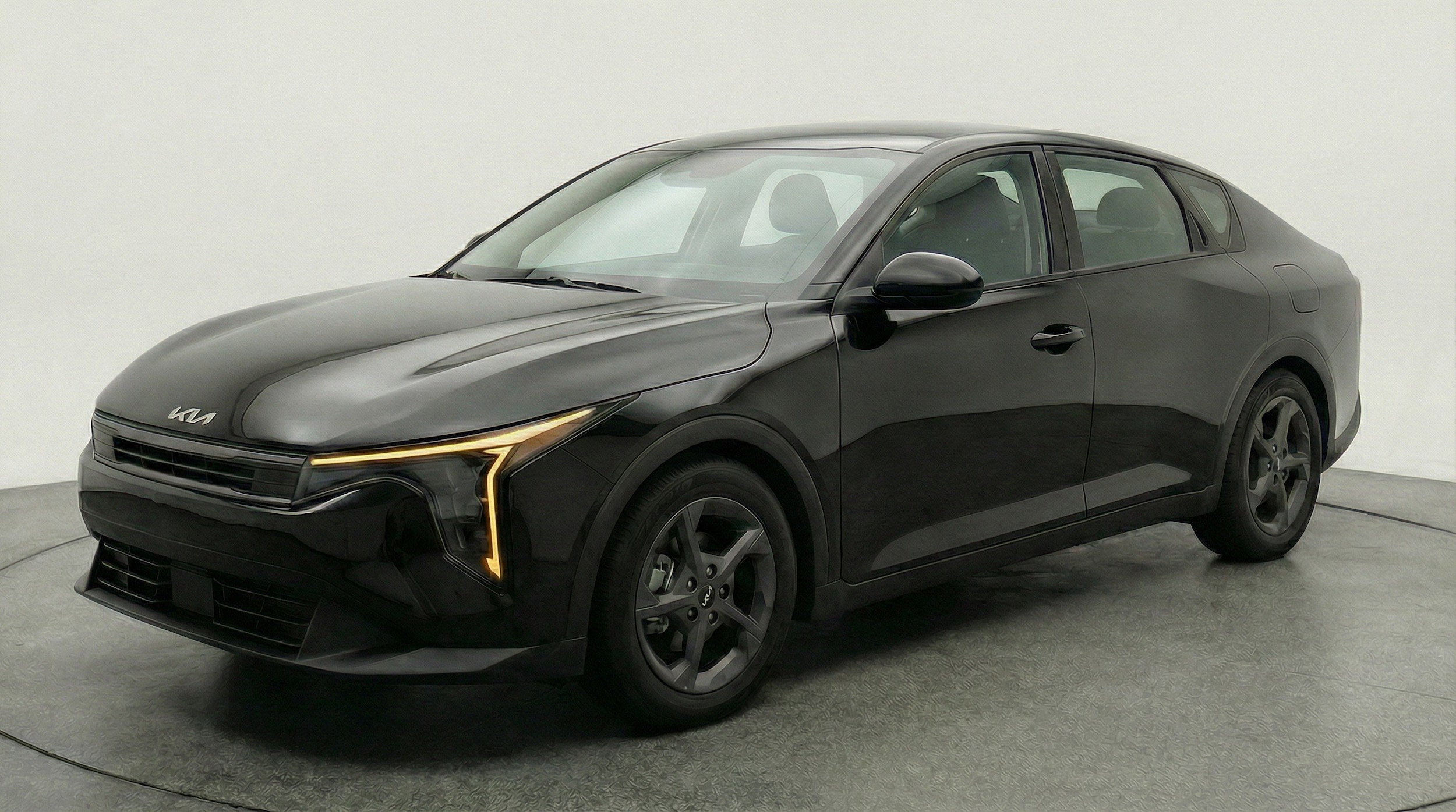 Thumbnail: 2025 Kia K4 - 3