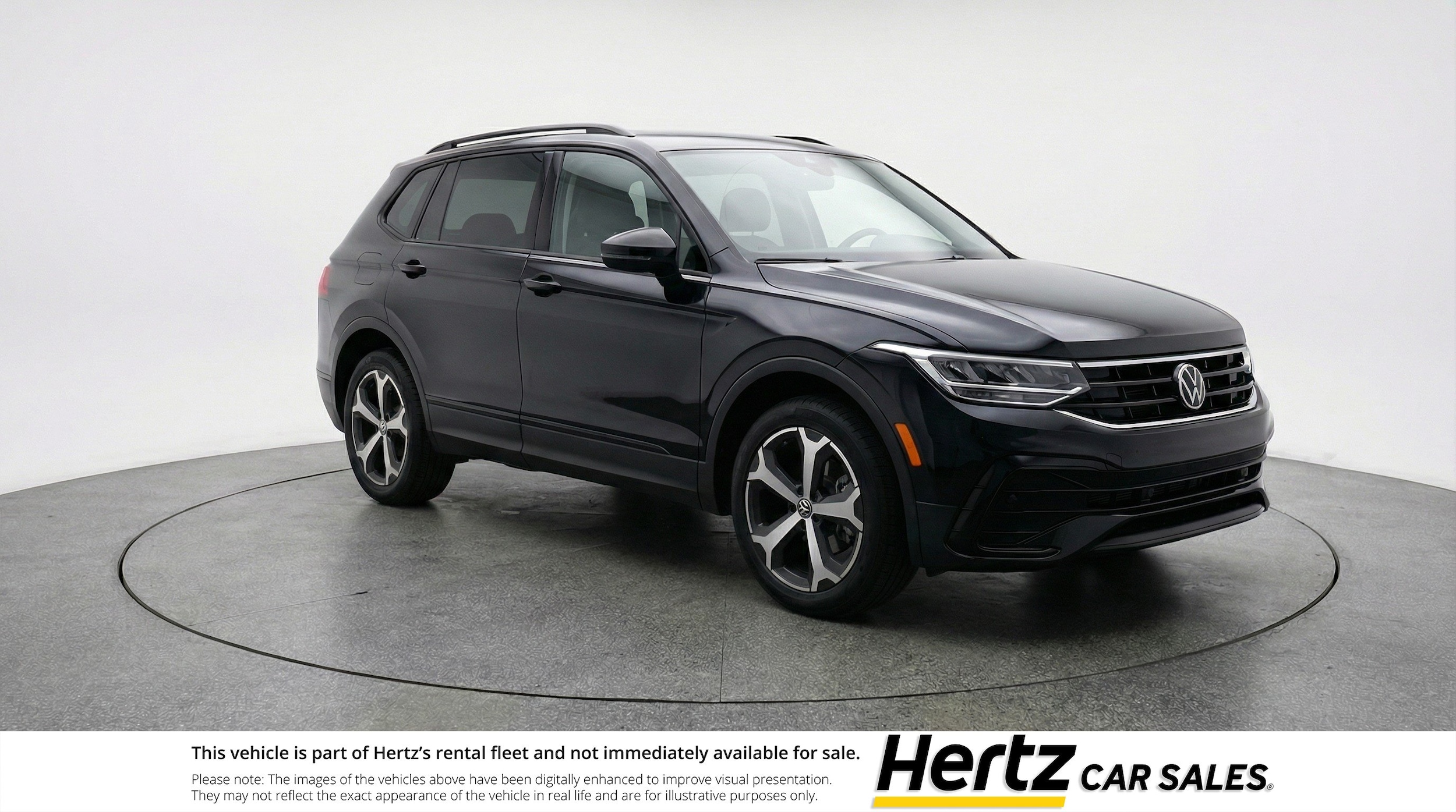 Thumbnail: 2026 Volkswagen Tiguan - 1