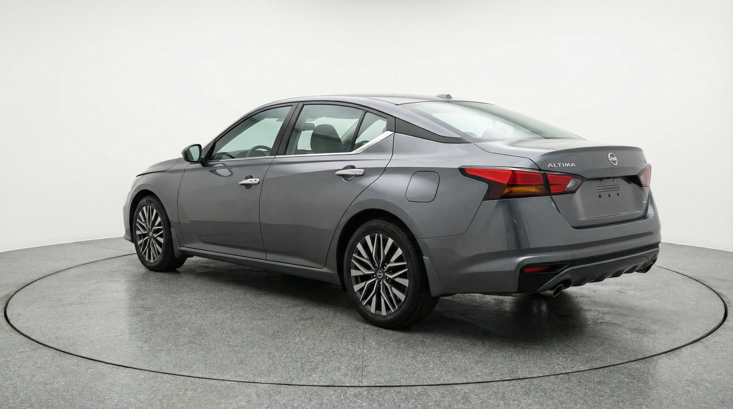 Thumbnail: 2025 Nissan Altima - 6