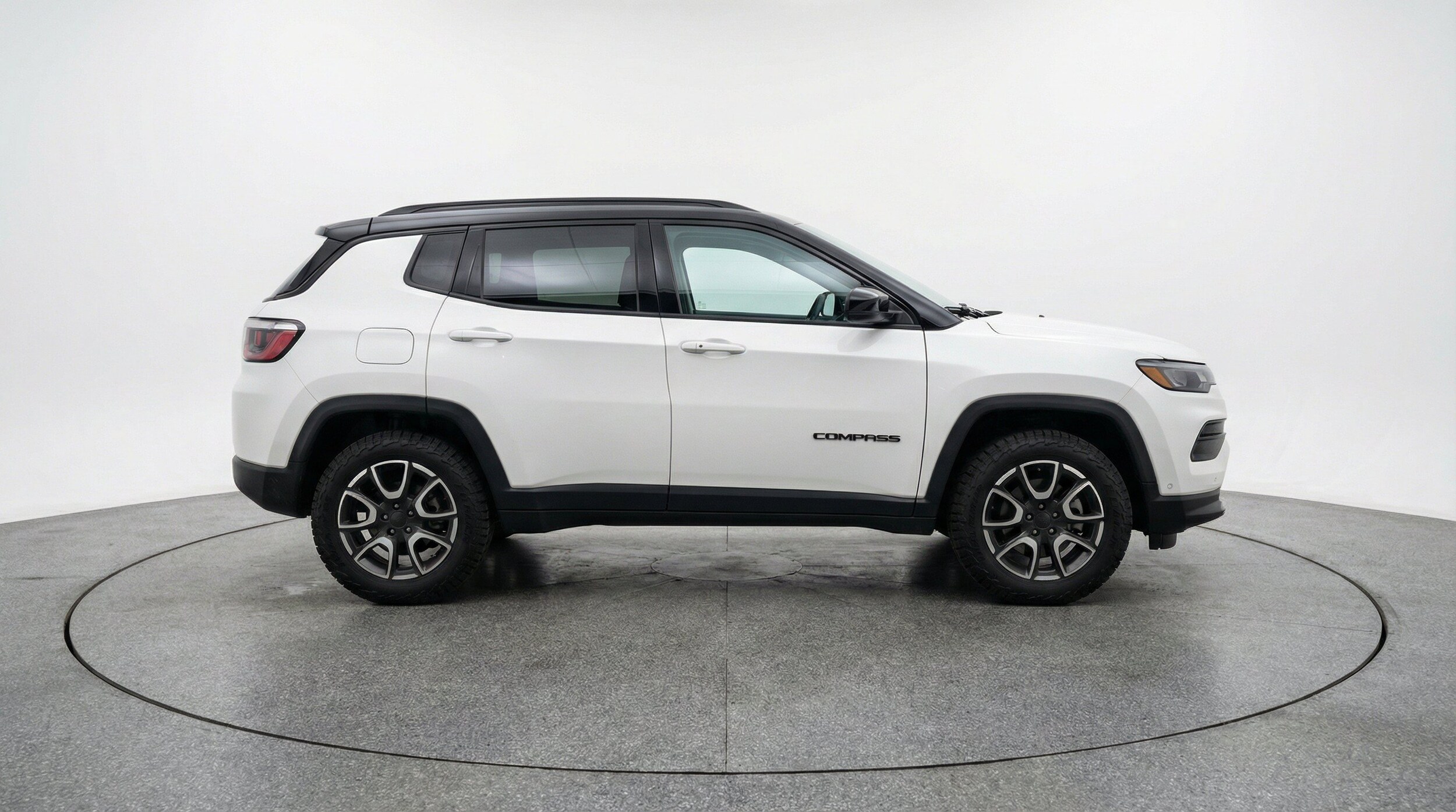 Thumbnail: 2025 Jeep Compass - 11