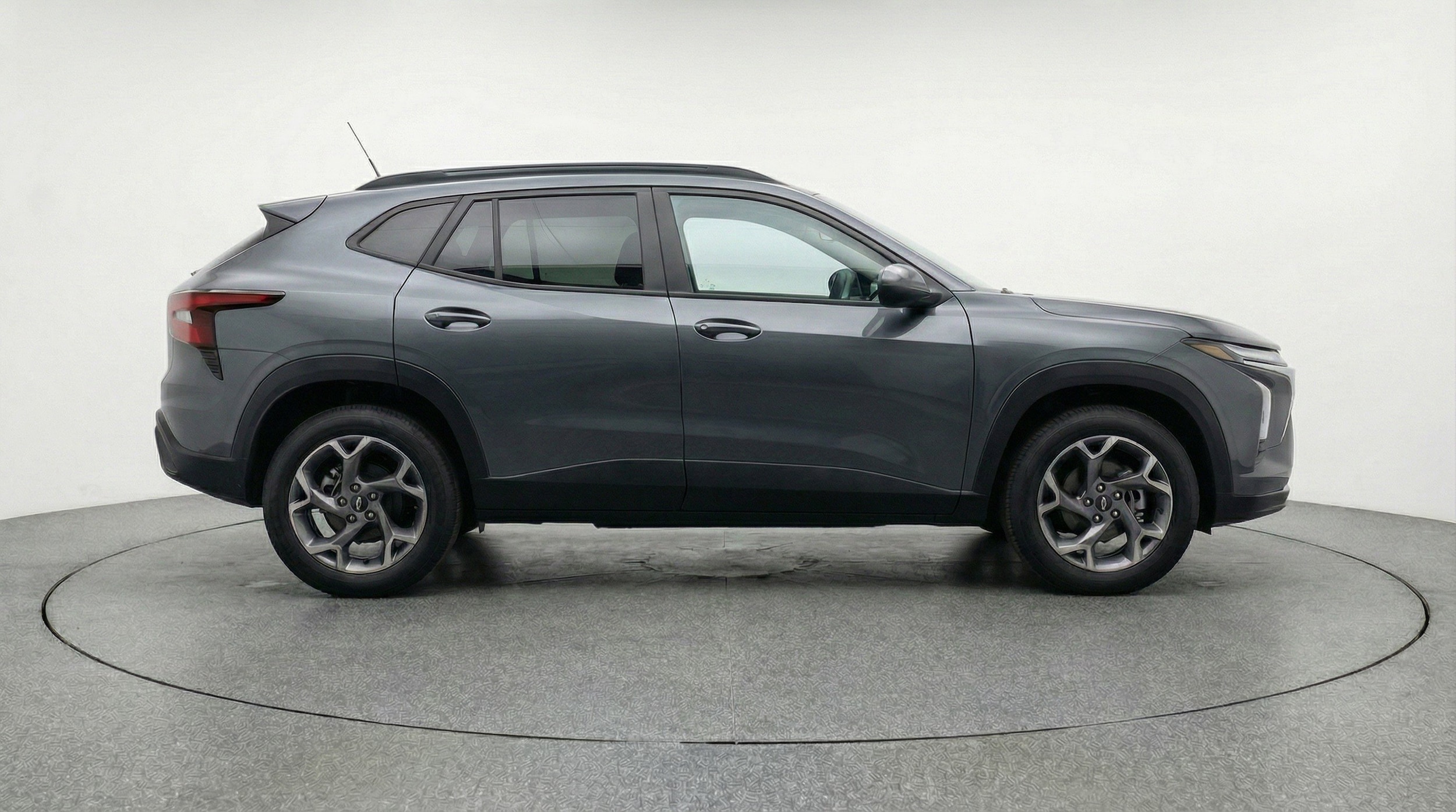 Thumbnail: 2025 Chevrolet Trax - 11