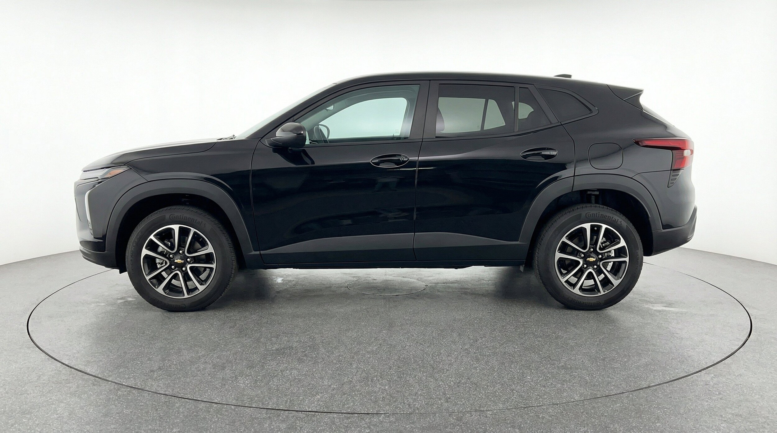 Thumbnail: 2025 Chevrolet TrailBlazer - 5