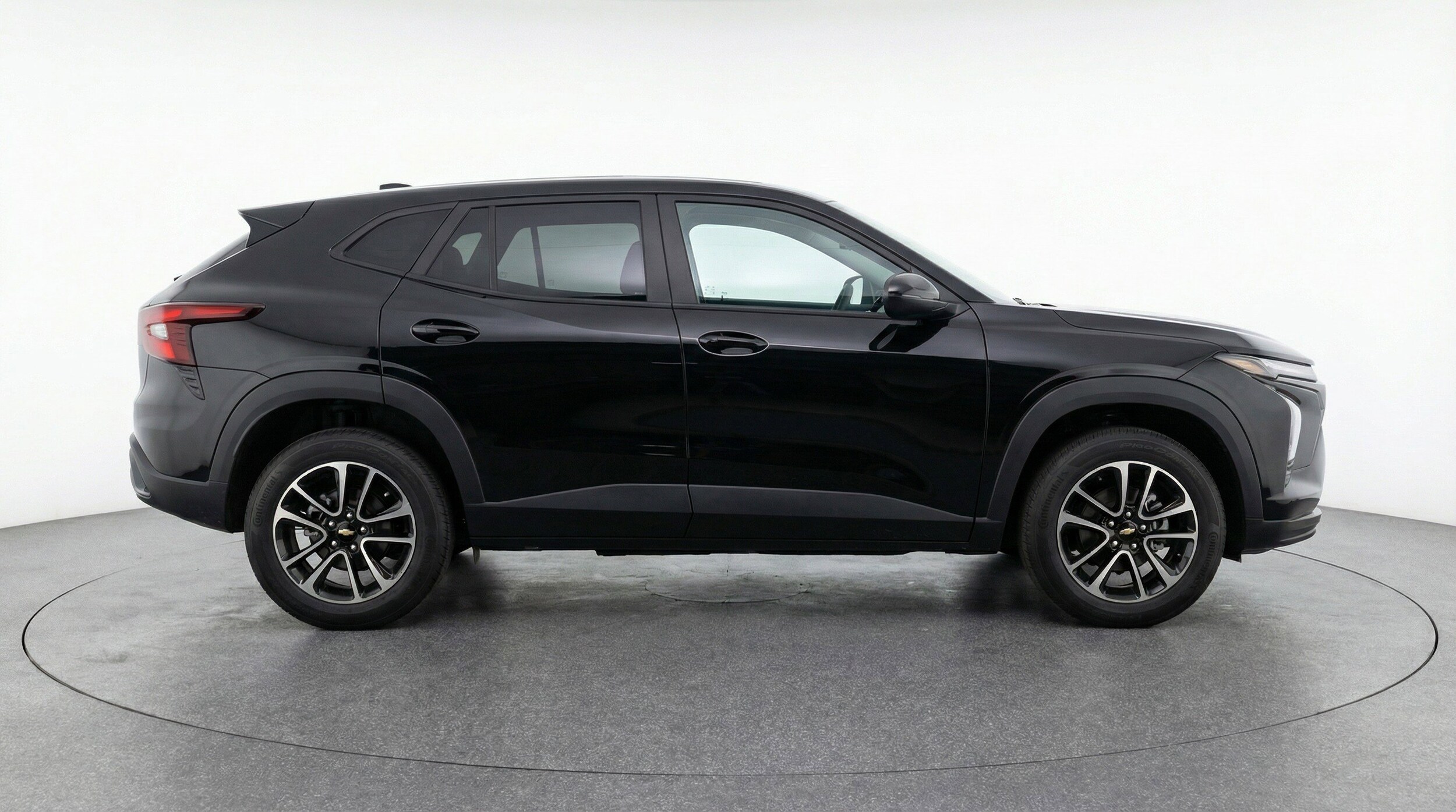 Thumbnail: 2025 Chevrolet TrailBlazer - 11