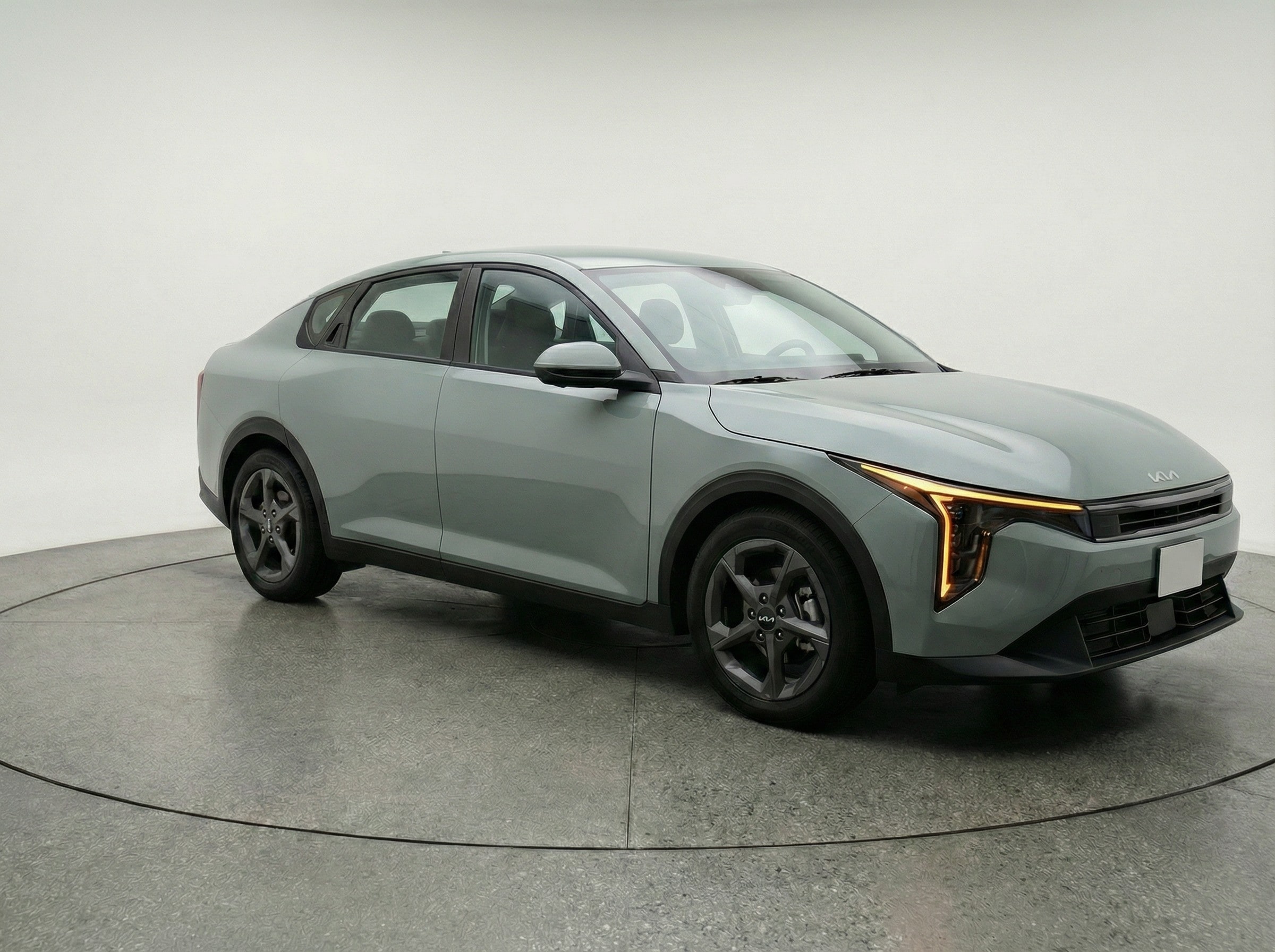 Thumbnail: 2025 Kia K4 - 1