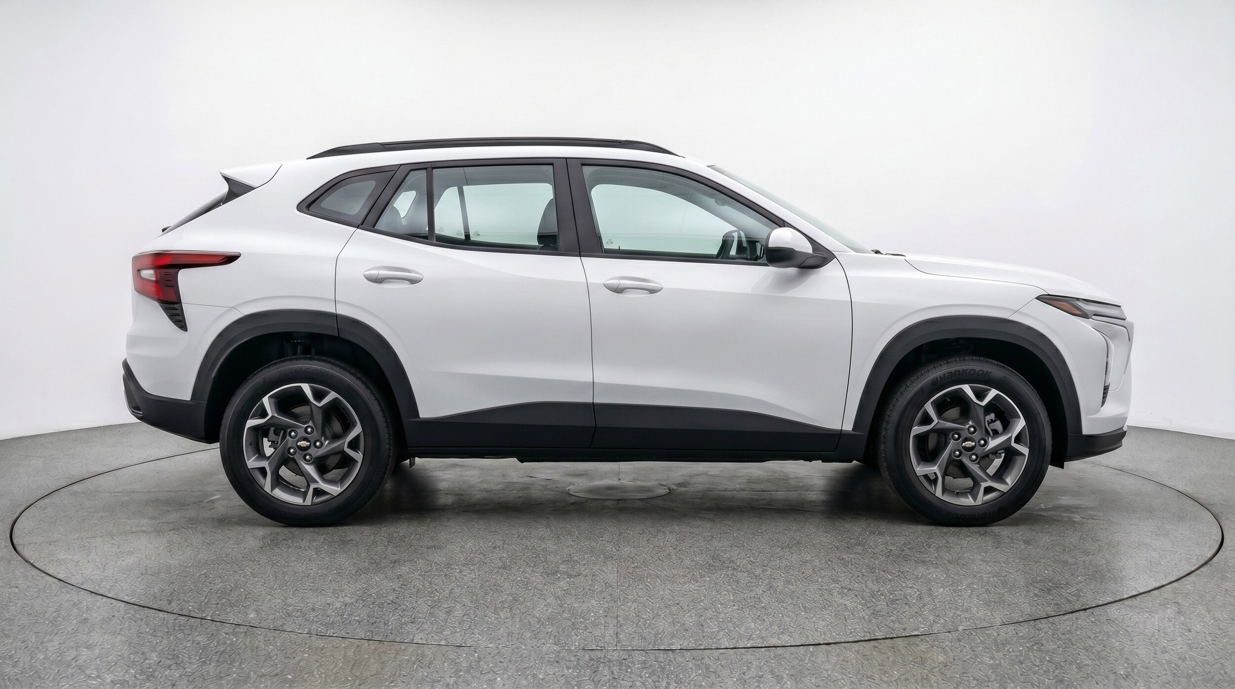 Thumbnail: 2025 Chevrolet Trax - 11