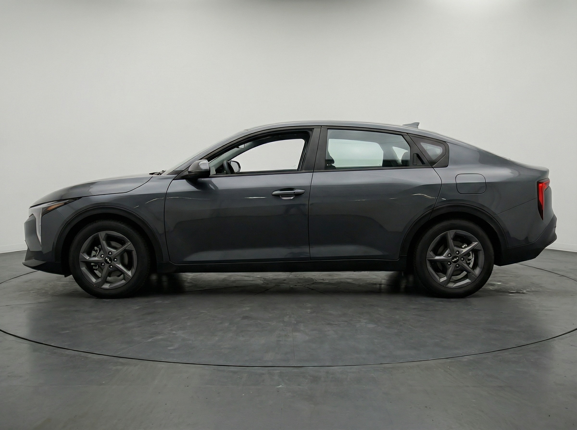 Thumbnail: 2025 Kia K4 - 4