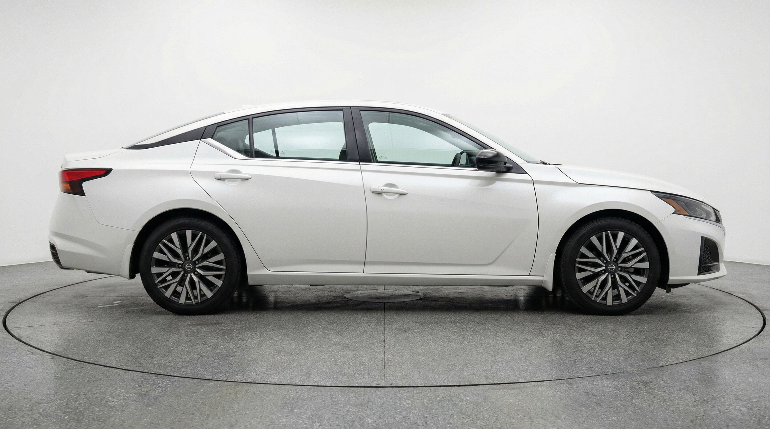 Thumbnail: 2025 Nissan Altima - 11