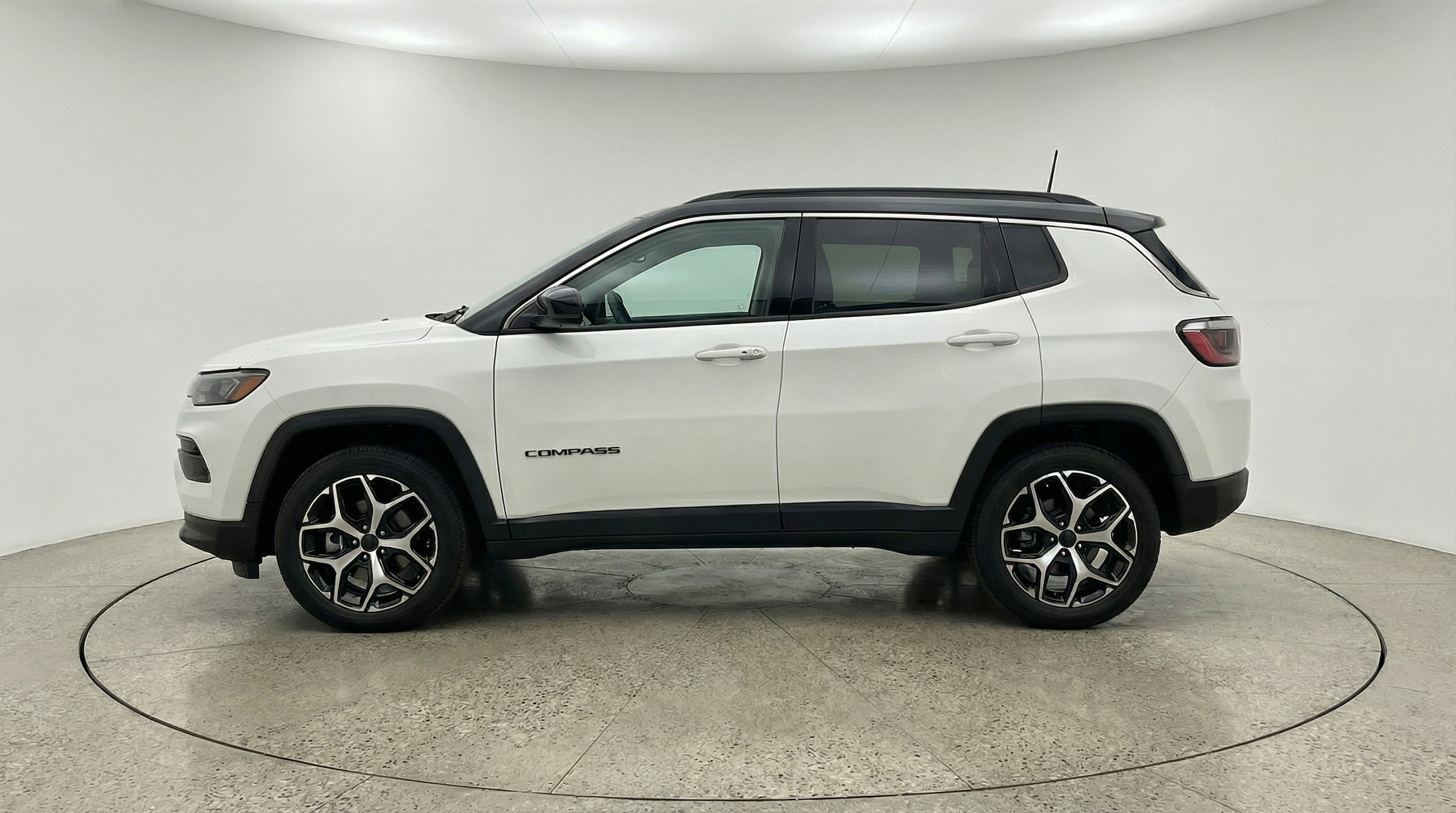 Thumbnail: 2025 Jeep Compass - 4