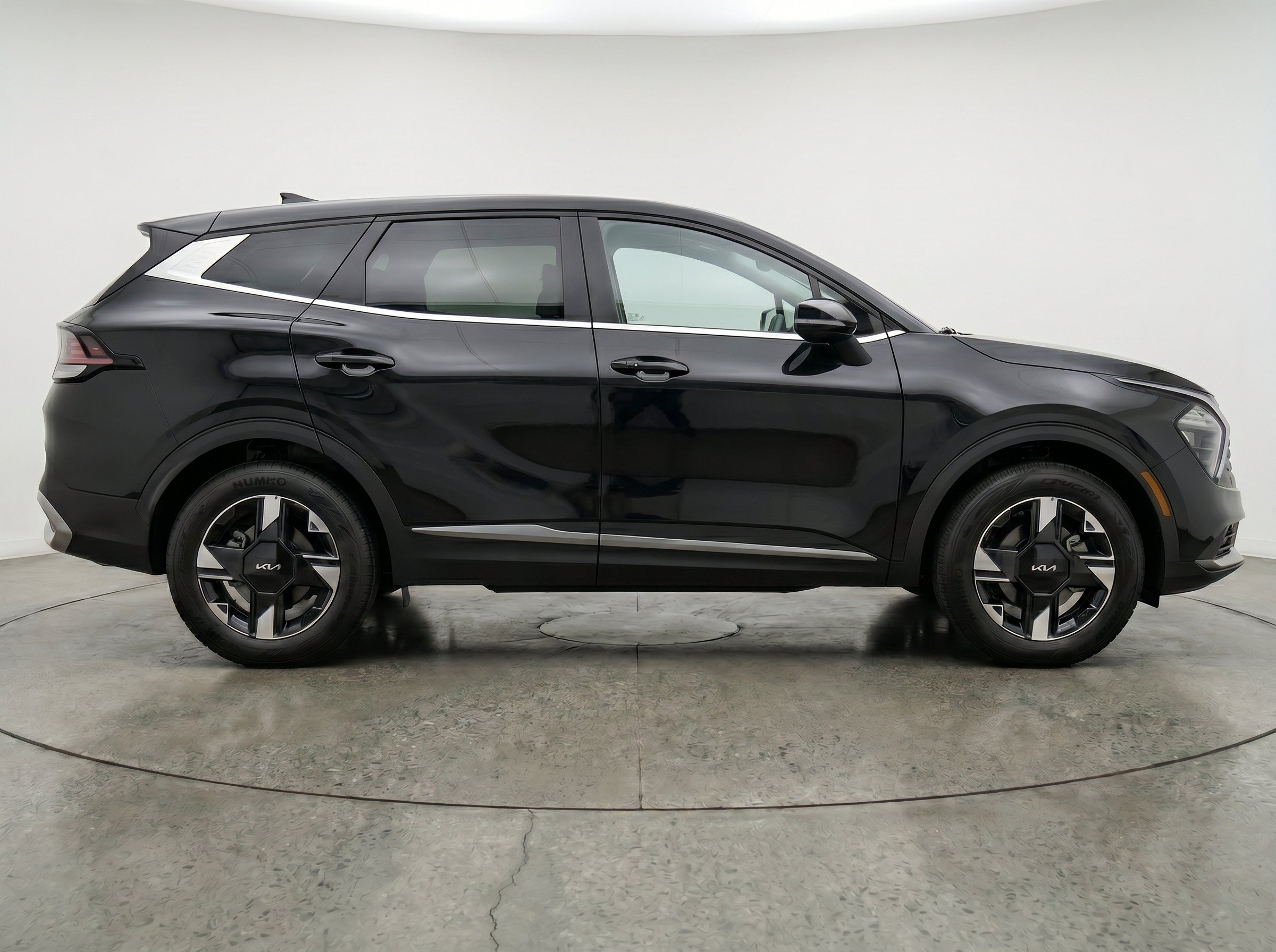 Thumbnail: 2026 Kia Sportage - 11