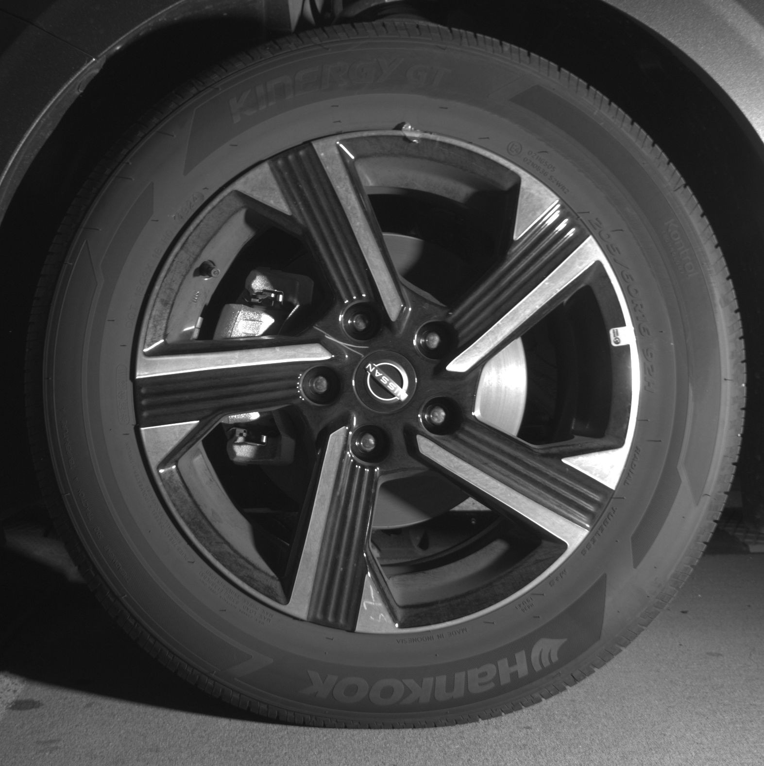 Thumbnail: 2025 Nissan Sentra - 9