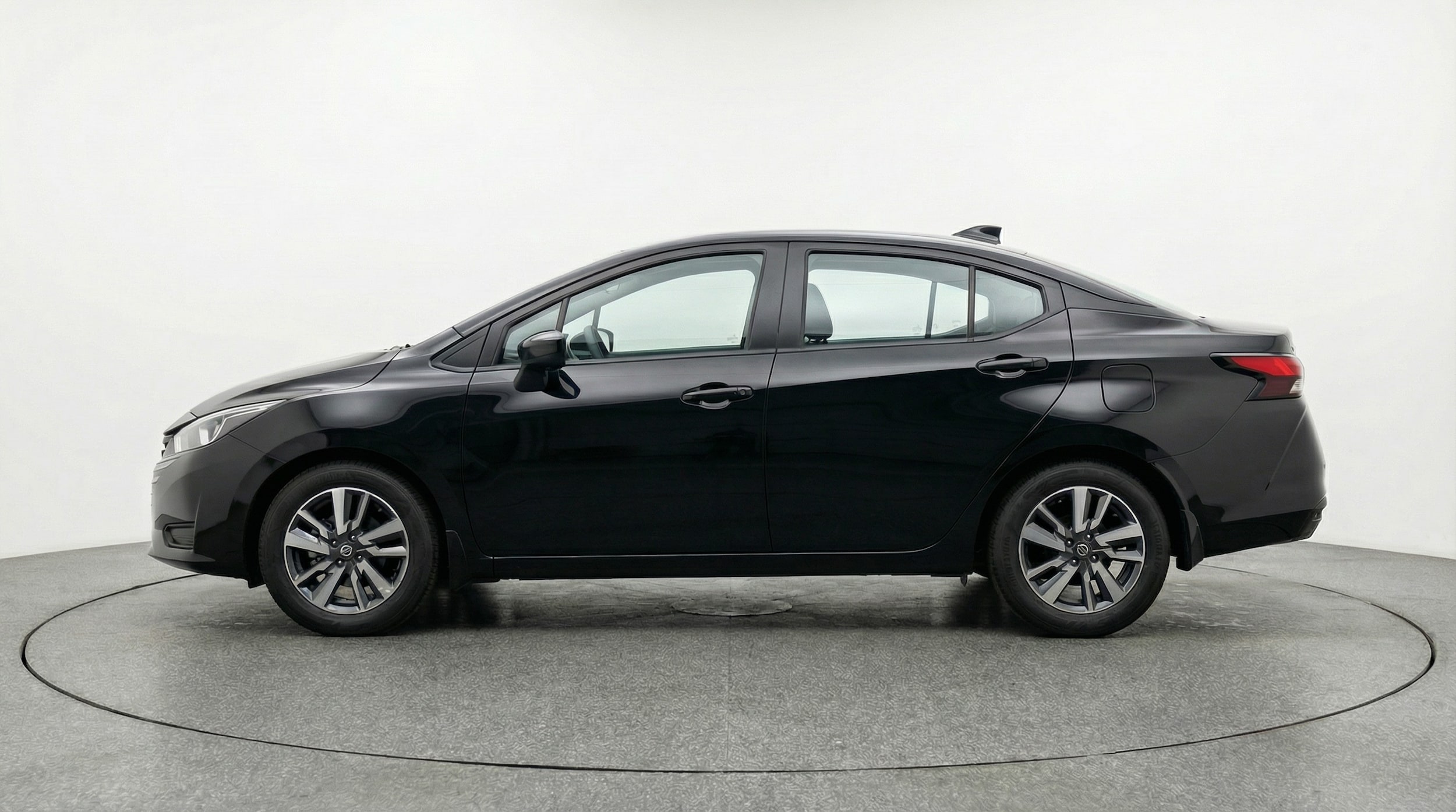 Thumbnail: 2025 Nissan Versa - 4