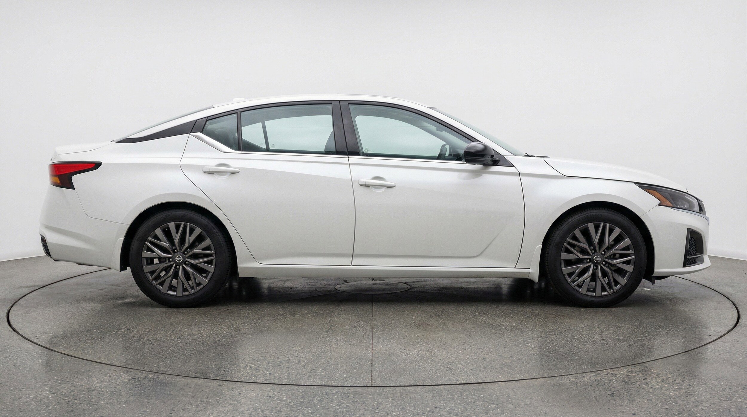 Thumbnail: 2025 Nissan Altima - 11