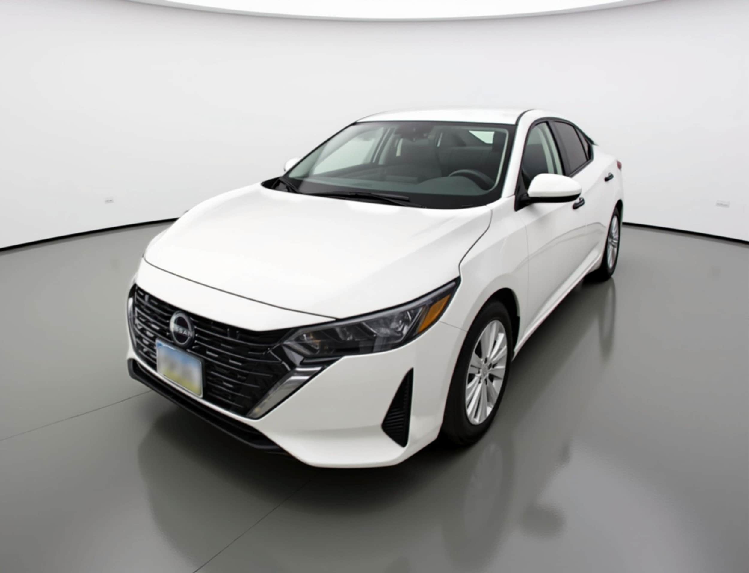 Thumbnail: 2025 Nissan Sentra - 3