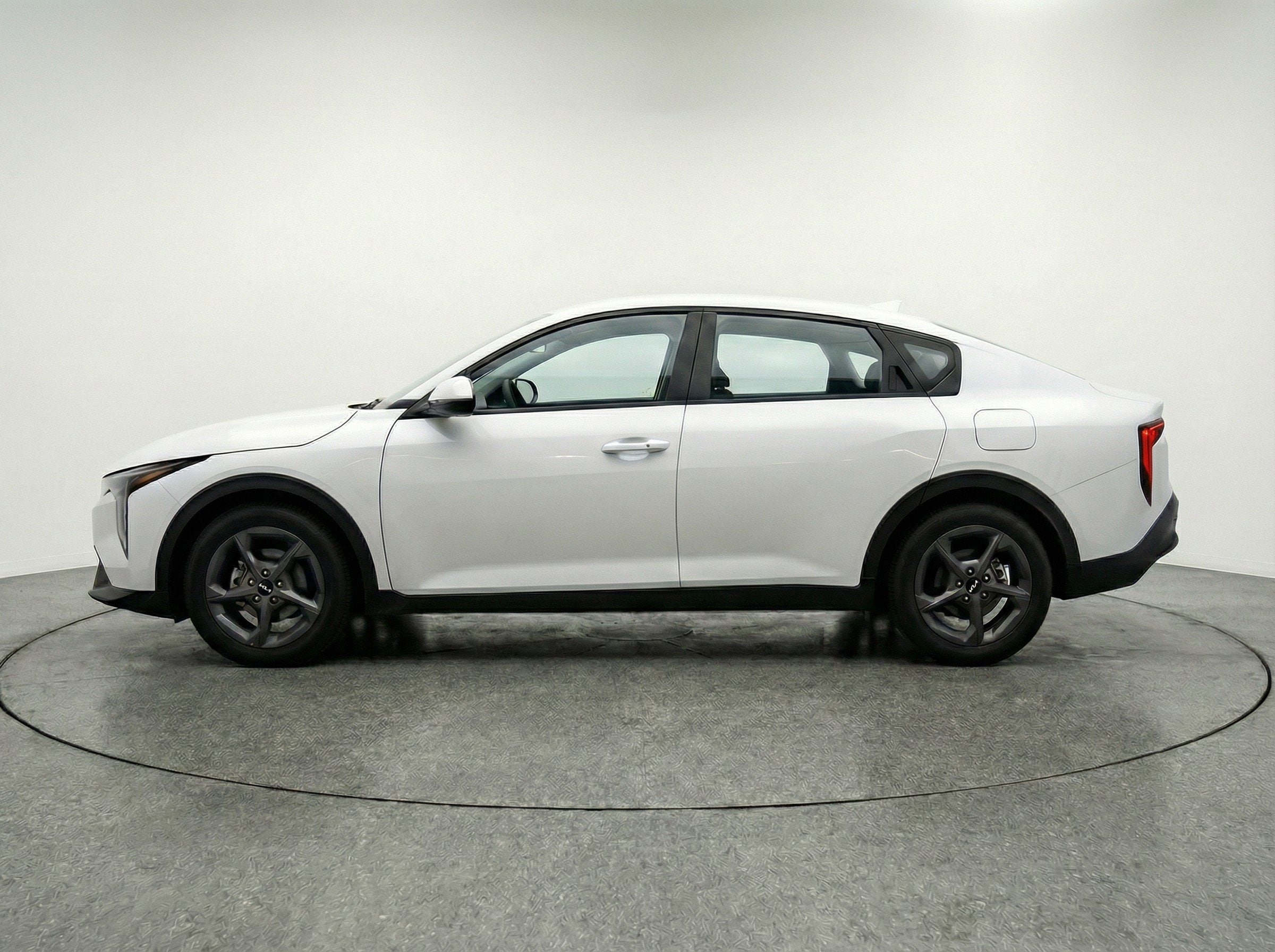 Thumbnail: 2025 Kia K4 - 5