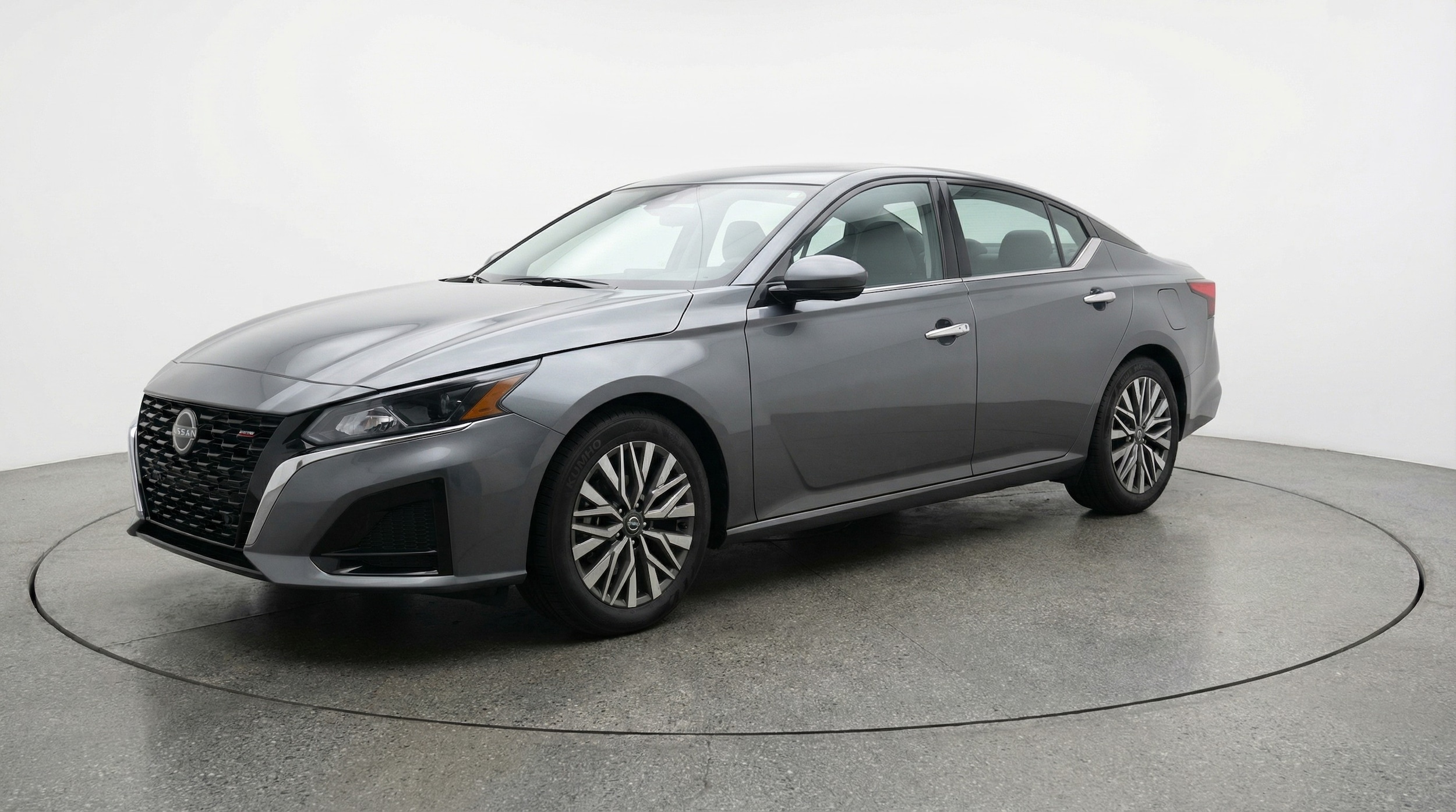 Thumbnail: 2025 Nissan Altima - 3